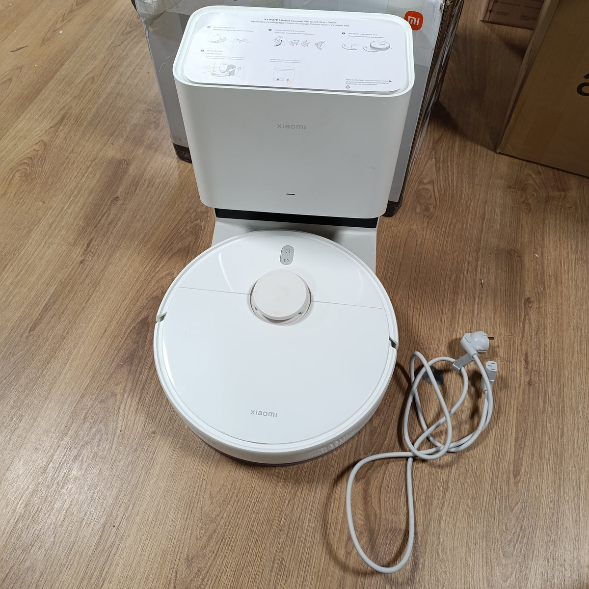 144024 - XIAOMI Fshesa Robotike X10, Fshesa e Dyshemeve me Zbrazje Automatike te Pluhurit, Thithje 4000Pa, Ideale per Qime Kafshesh Shtepiake, Bateri 5200mAh, Navigim Lidar, Harta e Personalizuar, Kontrolluar nga Aplikacion