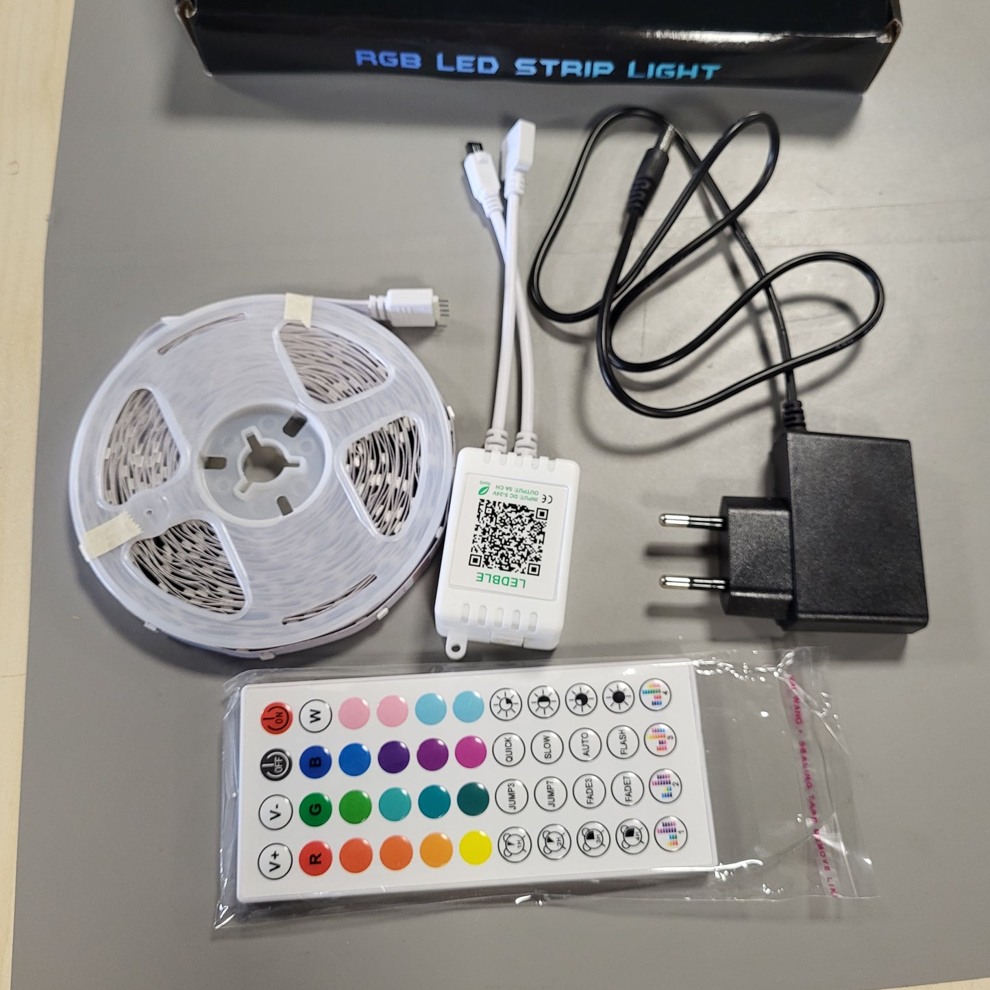 263179 - HOVVIDA - Shirit LED 10M, 1x10M, 30 LED/metër, RGB, 300 LED, aplikacion dhe telekomandë, modalitet muzike, modalitet kohe
