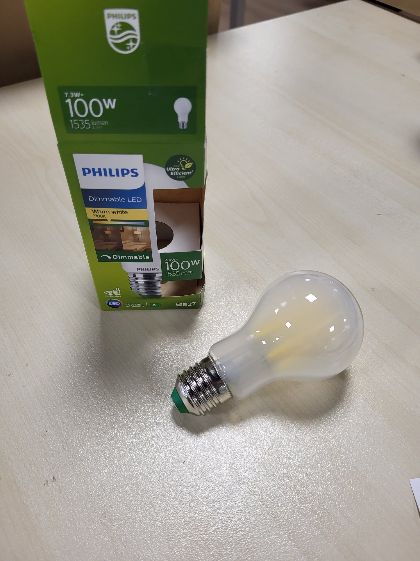 248078 - PHILIPS Llambë LED klasike, 100W, 1535lm, A60, E27 2700K, xham i akrilikuar, e zbehtë, mat