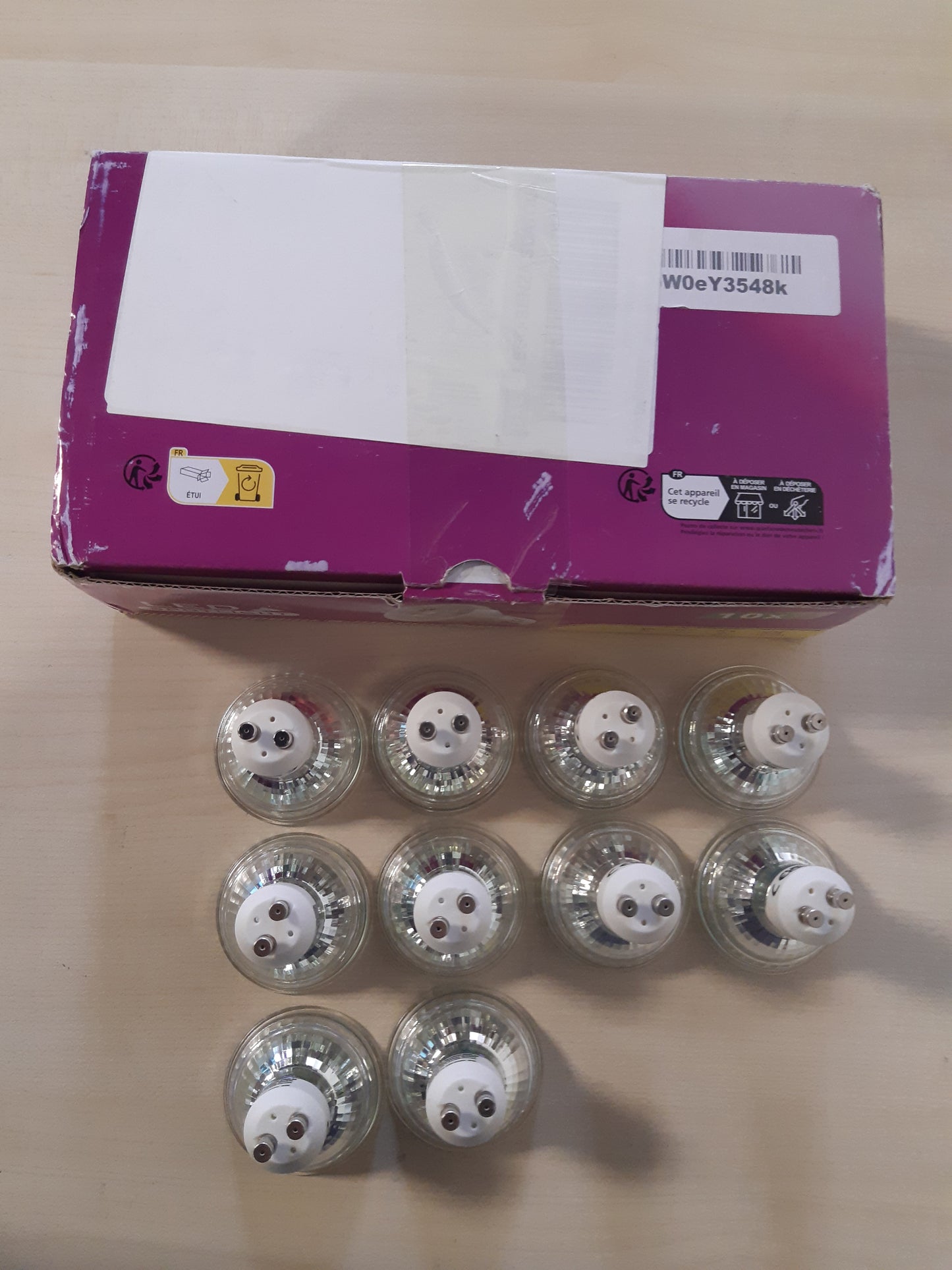137352 - LLAMPA LED GU10, 5W ekuivalent me 60W halogjen, 600 lumen, drita e bardhë e ngrohtë 2700K, kënd rrezeje 120 gradë, paketë me 10 copë, jo e errësueshme