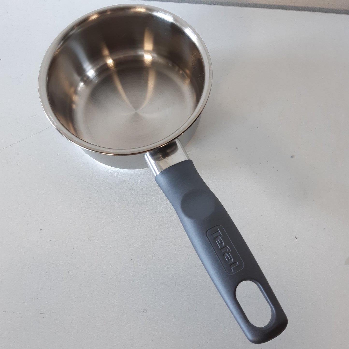 213831 - TEFAL Tenxhere 16 cm me kapak filtri, e pajtueshme me induksionin, çelik inox 18/10, garanci 10-vjeçare