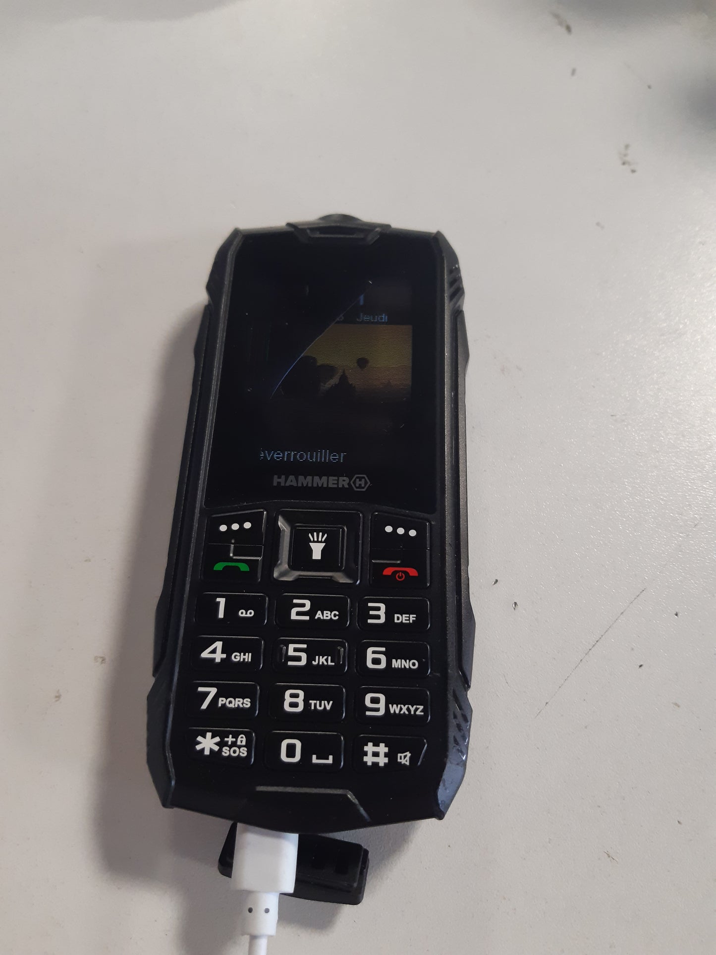 267833 - HAMMER H ROCK LTE, Telefon celular i fortë, 3000mAh, 64GB, ekran IPS 2.4", butona të mëdhenj, buton SOS, dritë dore, radio FM, Bluetooth, USB-C, dy karta SIM, IP68/MIL-STD-810H, i zi