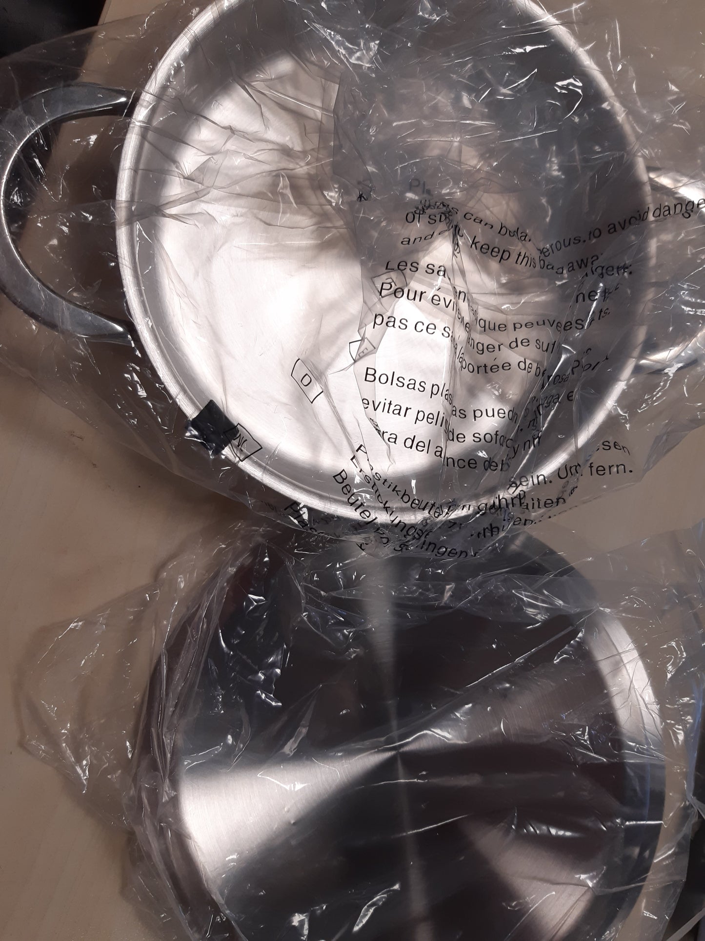 213945 - IBILI Tenxhere Noah me kapak, 18 cm, çelik inox 18/10, e përshtatshme për induksion