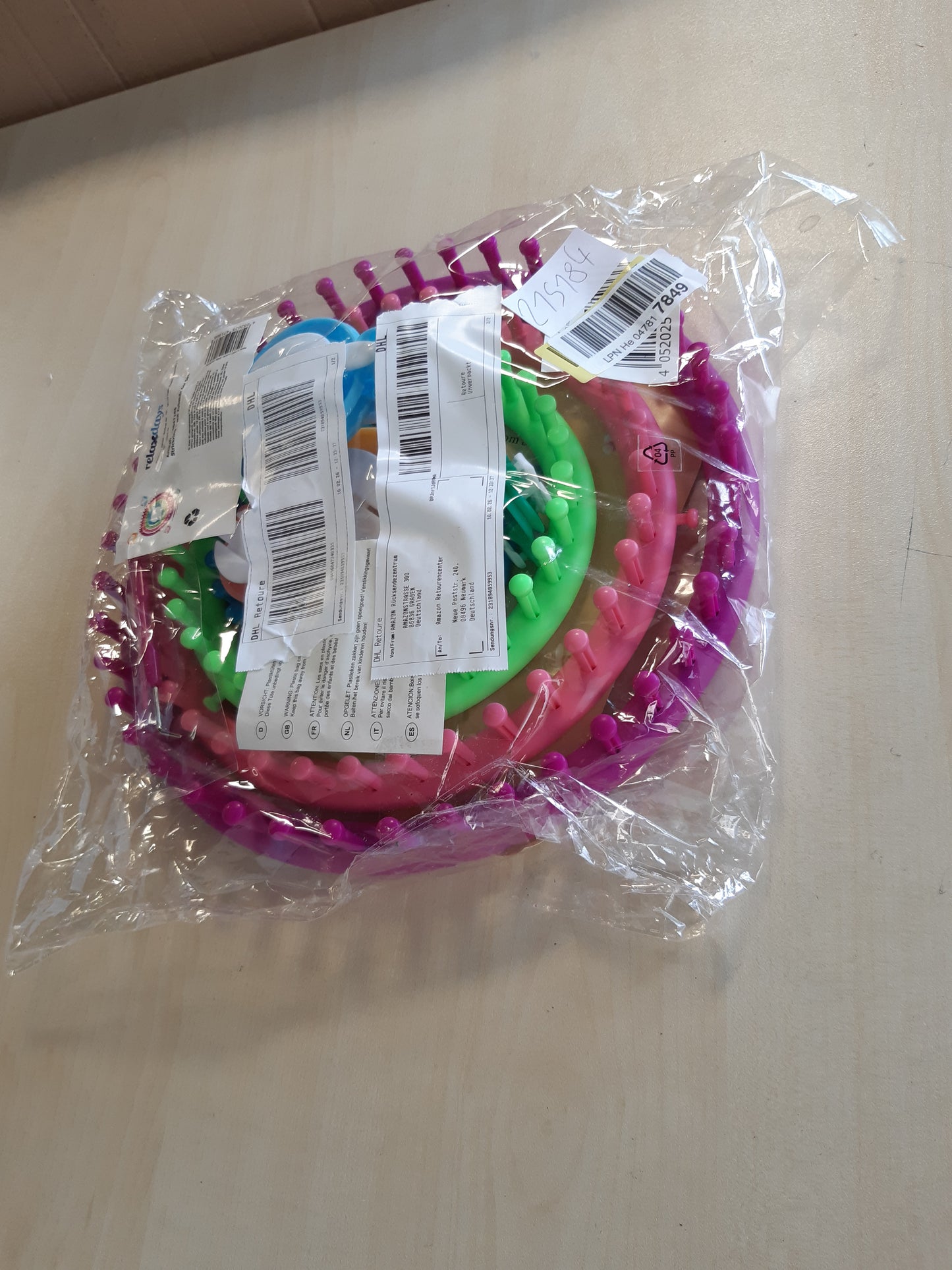215184 - RELAXDAYS Set Strickring, 4 Strickrahmen, Ø 28cm, 24cm, 19cm, 14cm