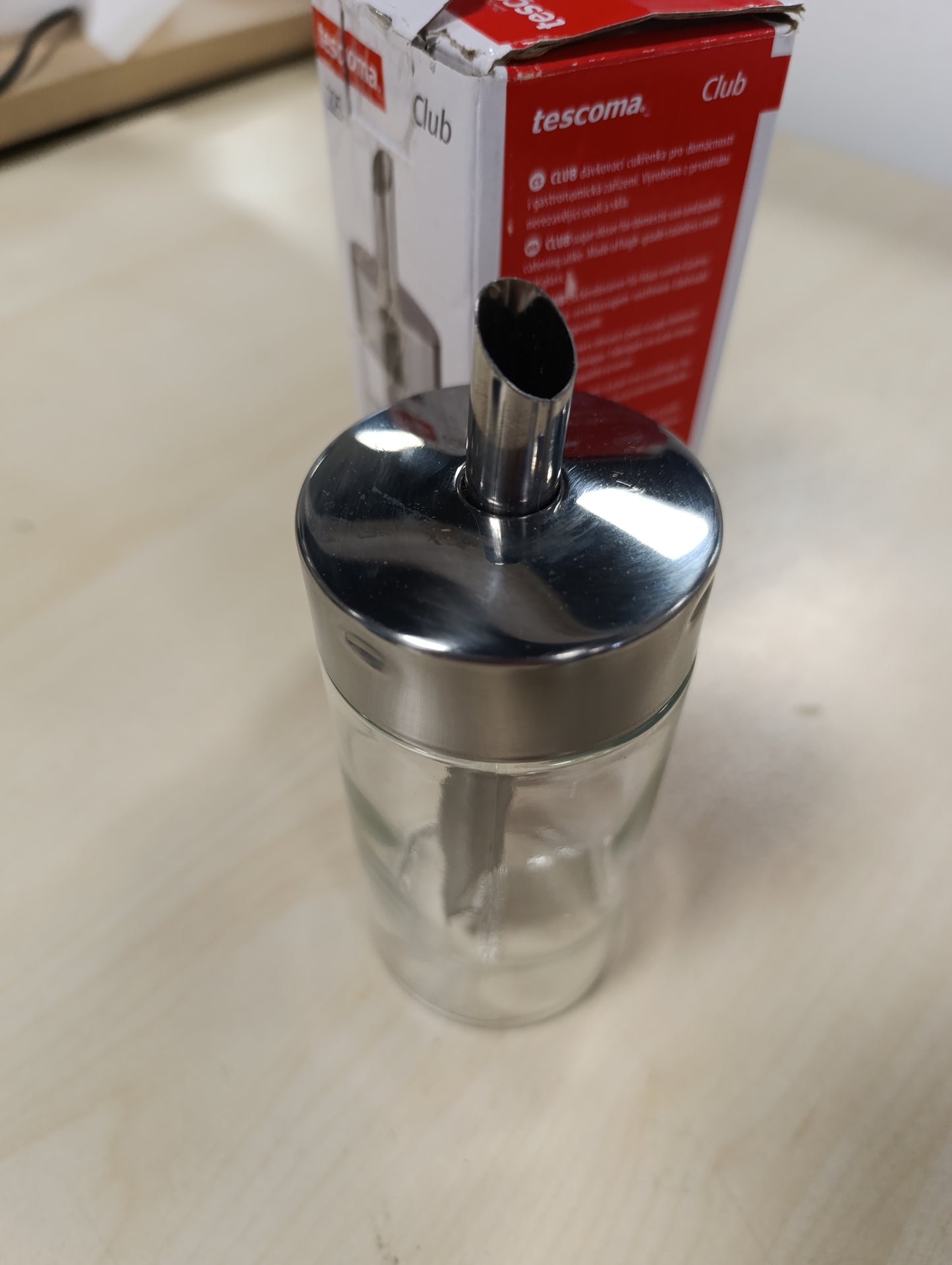 253741 - Enë sheqeri prej qelqi dhe çeliku inox Tescoma, tas sheqeri me kapak, 225 ml, e përshtatshme për larje në lavastovilje