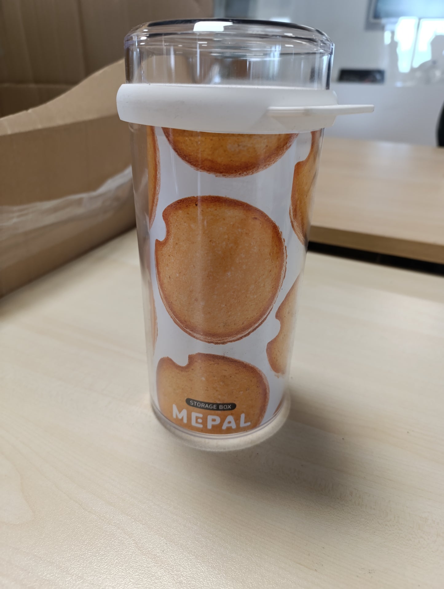 224669 - MEPAL - Enë për Biskota Stora, 1900 ml, kuti hermetike për biskota, transparente dhe e bardhë