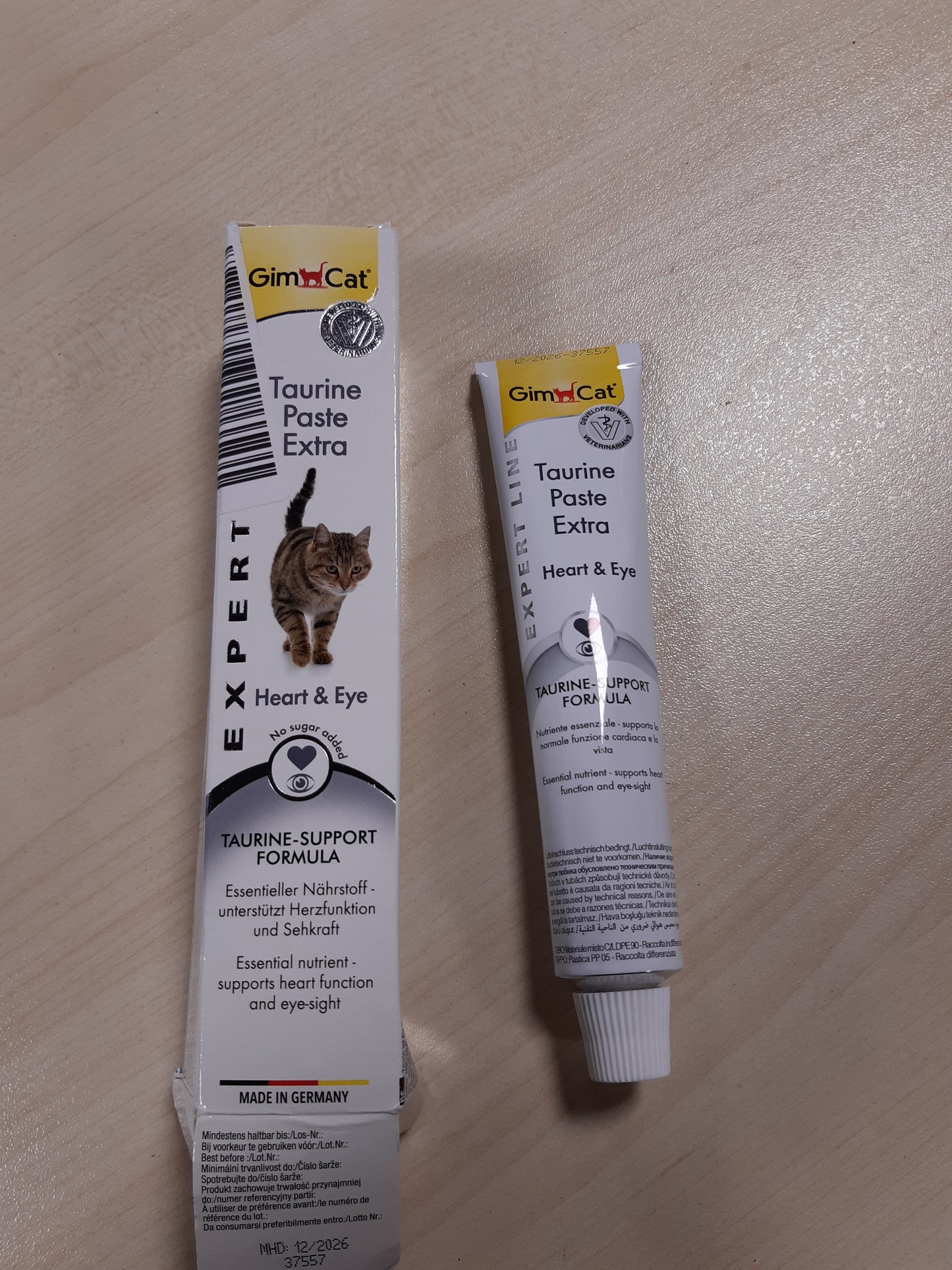 211663 - GIMCAT EXPERT LINE Paste Ekstra e Taurinës - Ushqim funksional për mace, nxit funksionet e zemrës dhe shikimit - 1 tub (1 x 50 g)