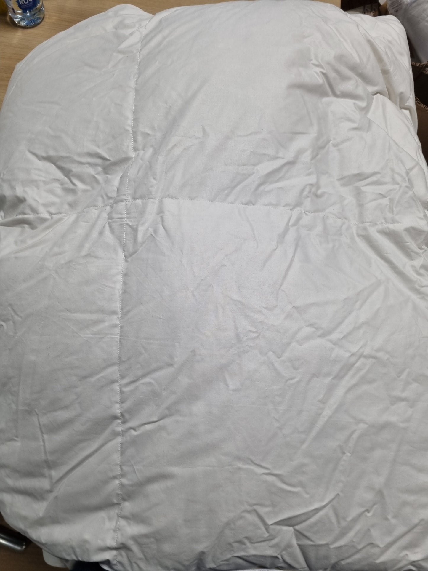 191064 - BÖHMERWALD Jorgan LINEA Comfort, 155x220cm, Material: 90% Push dhe 10% Pupla, I përshtatshëm për Alergjikët, Mund të lahet në 60°C, i Prodhuar në Gjermani