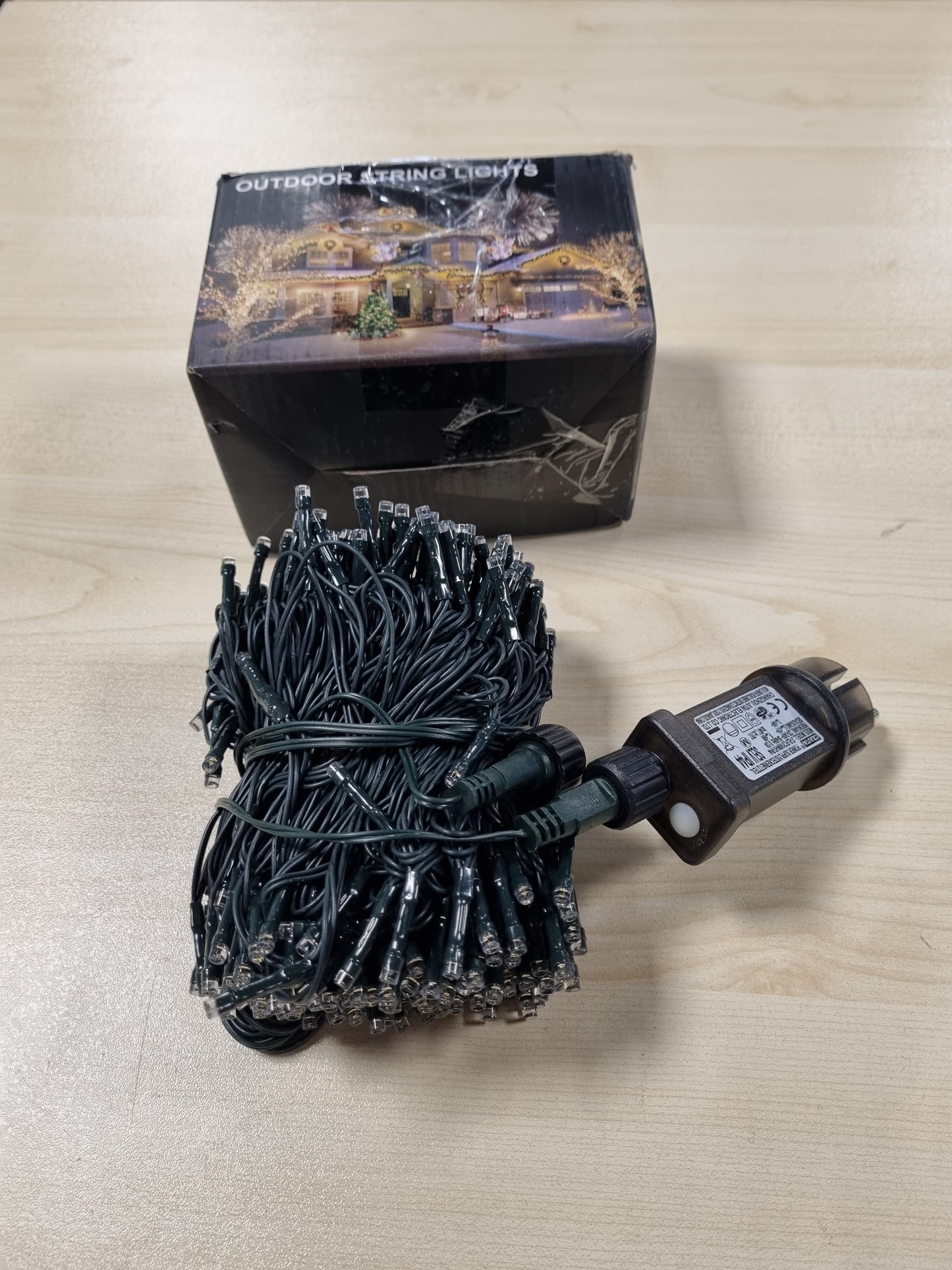 219981 - Dritat me tela ARKOCHIC 35M, 300 drita elektrike LED, 8 mënyra, drita dekorative të papërshkueshme nga uji