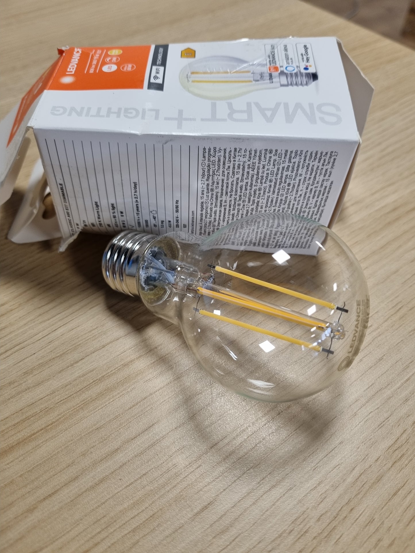 216536 - LEDVANCE Llampa LED inteligjente E27, 2700K, 60W ekuivalente