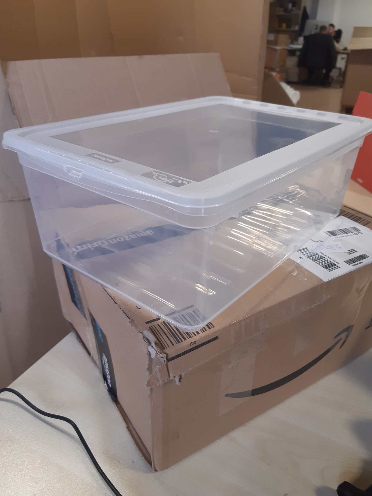 202084 - BEA - Kutia e Ruajtjes me Sistem Kontrolli të Ajrit, Set 3 Çanta, Kapaciteti 3 x 11L, Madhësia 39 x 26.5 x 14 cm, Materiali Transparent