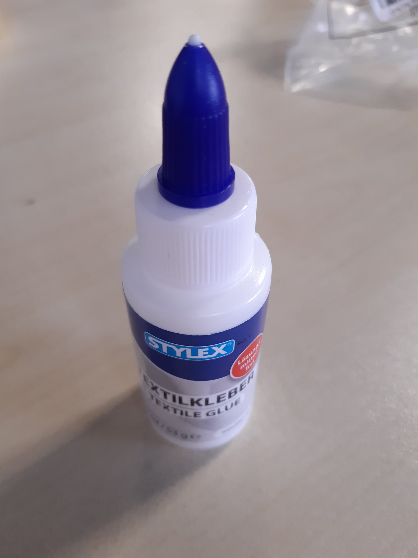 216874 - STYLEX 23347 Ngjitës tekstili, Shishe 53g, Ngjitës pa erë për pëlhura dhe tekstile, Thahet transparent dhe lahet deri në 40°C