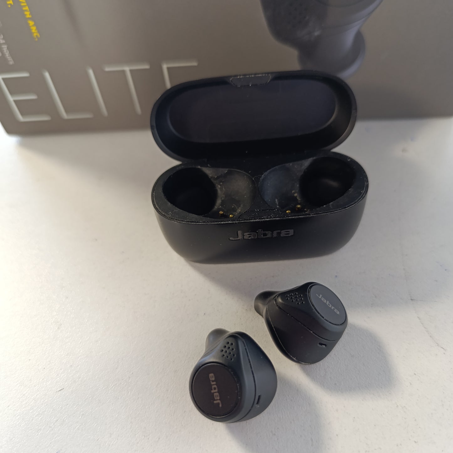 267628 - JABRA ELITE 75T – Kufje Bluetooth me Anulim Aktiv të Zhurmës, Jetëgjatësi e Gjatë e Baterisë, të Zeza