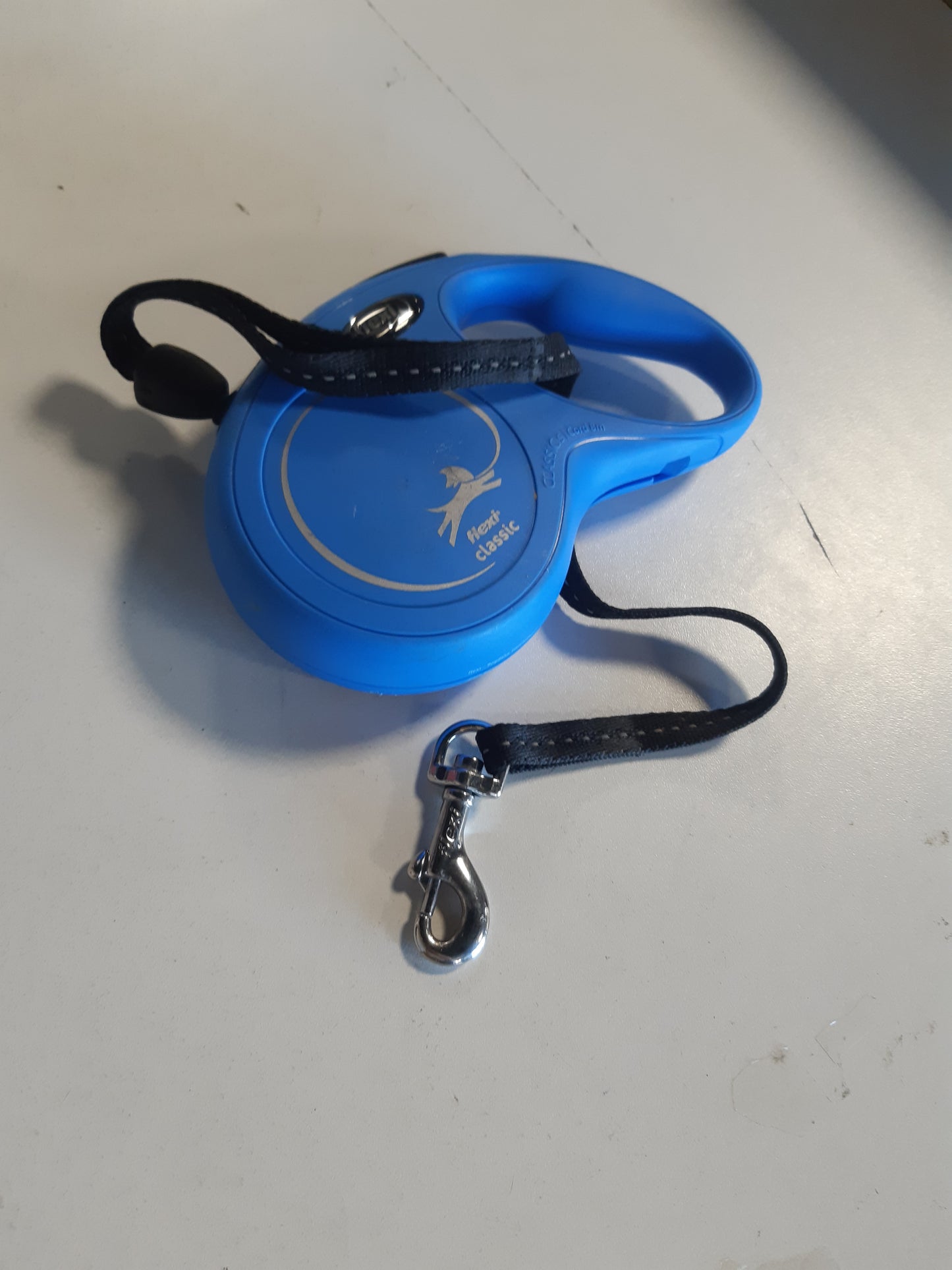 215868 - FLEXI Litar Classic S 8 m blu, zinxhir i tërheqshëm për qen deri në 12 kg