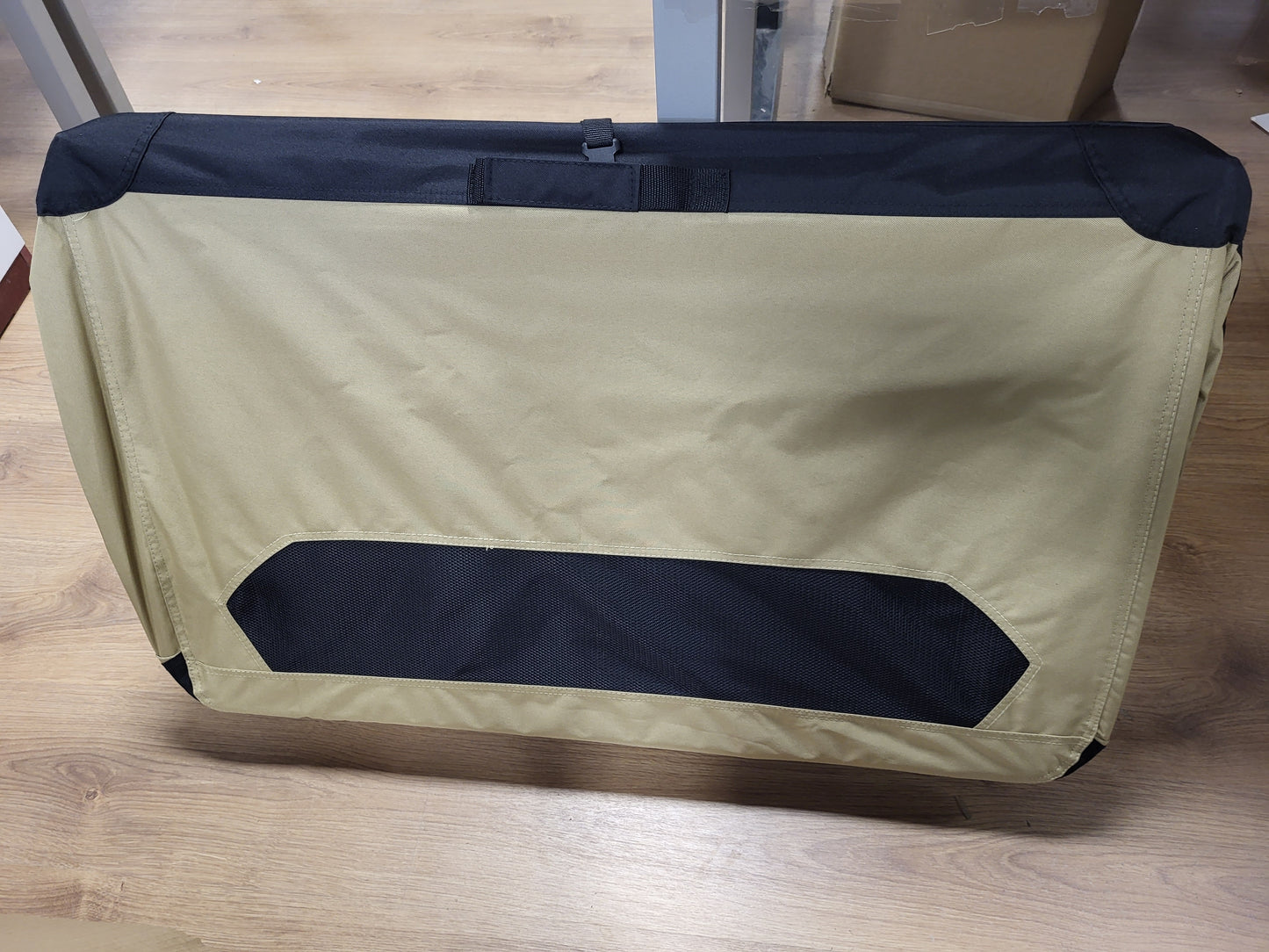 250351 - AMAZON BASICS Kafaz udhëtimi portativ me 2 dyer, i palosshëm, për mace, qen dhe kafshë të tjera të vogla, ngjyrë kafe, 91 cm x 61 cm x 61 cm