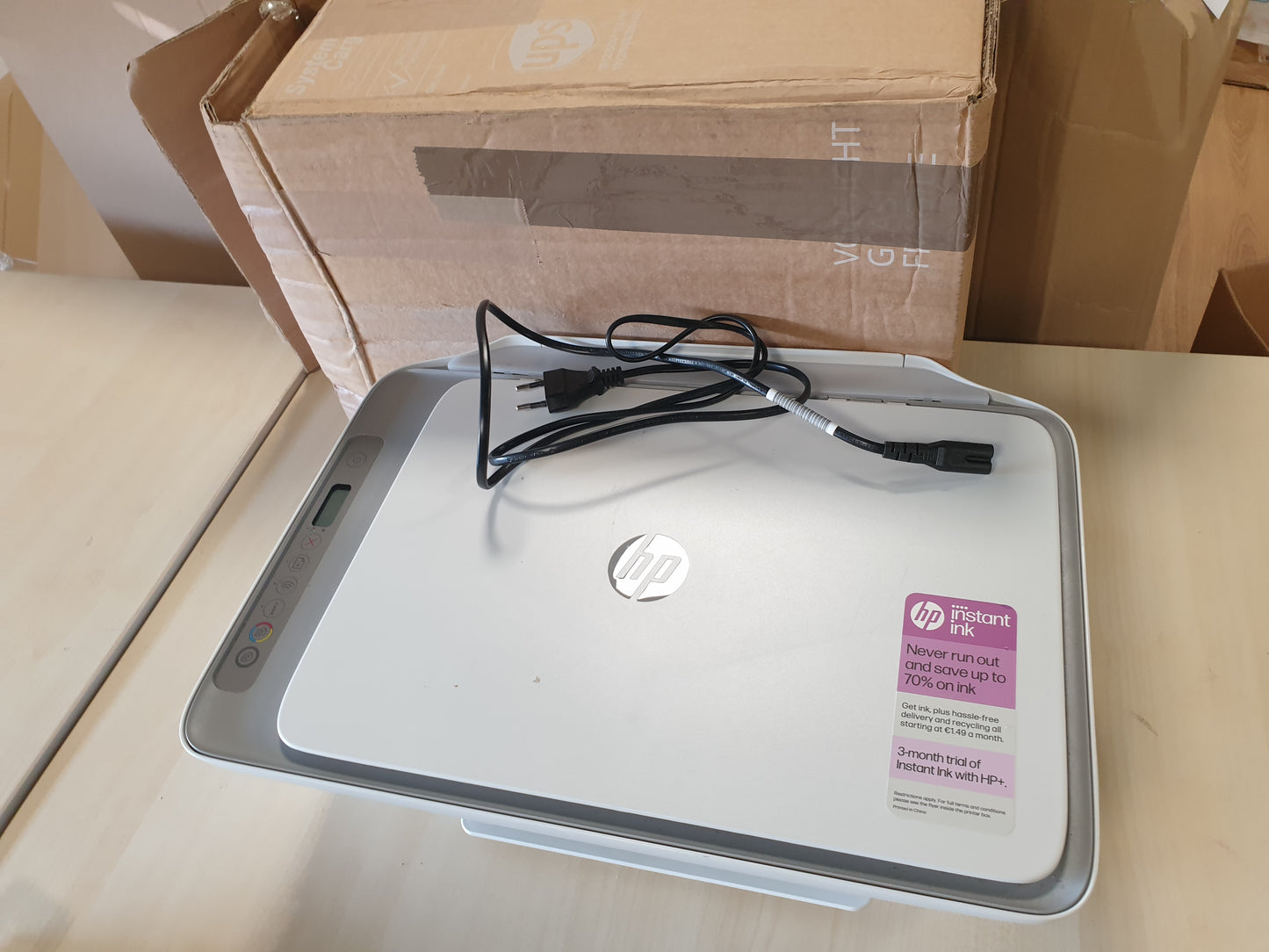 126284 - HP DeskJet 2820e 588K9B, Printer Multifunksional me Çiklim të Bardhë, Formati A4, Dupleks Manual, 7.5 ppm, Wi-Fi, HP Smart, 3 Muaj Bojë e Përfshirë, Ngjyra E Bardhë