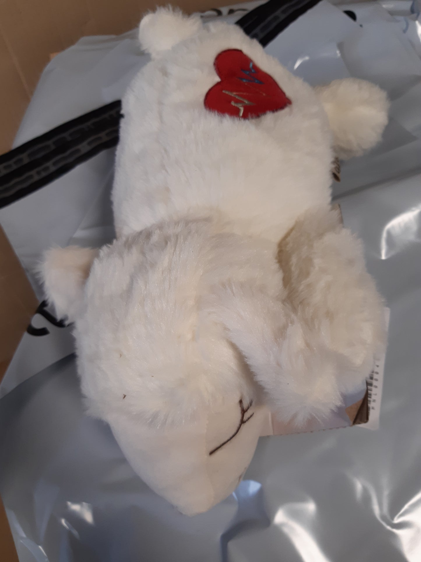 141868 - ALL FOR PAWS Snuggle Sheep lodër pelushi qetësuese për kafshë shtëpiake (me një rrahje zemre dhe një paketë ngrohëse, e bardhë).