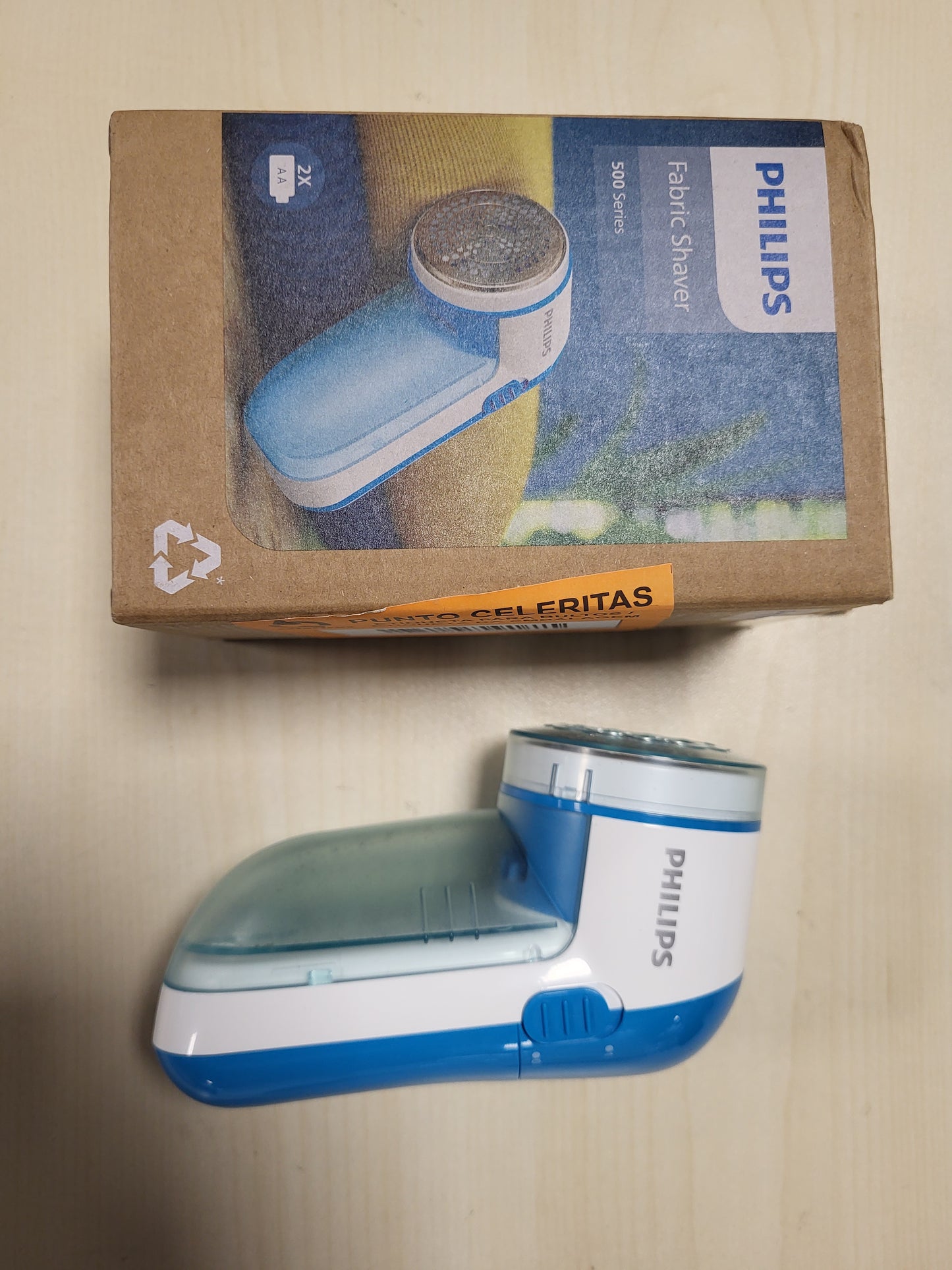 256839 - PHILIPS Heqës pushi, eliminon pushin nga rrobat, blu (GC026/00)