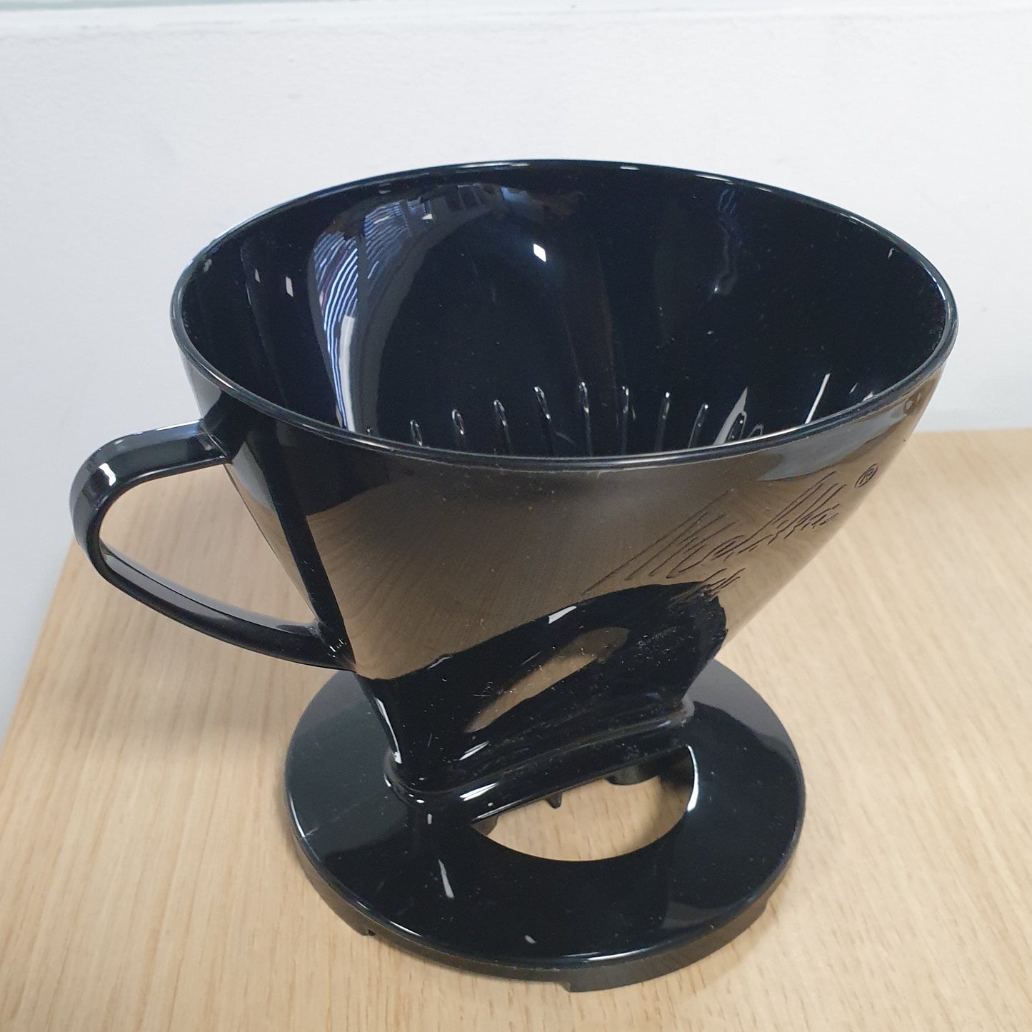 89772 - MELITTA 217564 - Mbajtës Filtri për Përgatitjen e Kafesë, Kapacitet 1 x 4 Filtra Kafeje, Material Plastikë, Ngjyra e Zezë