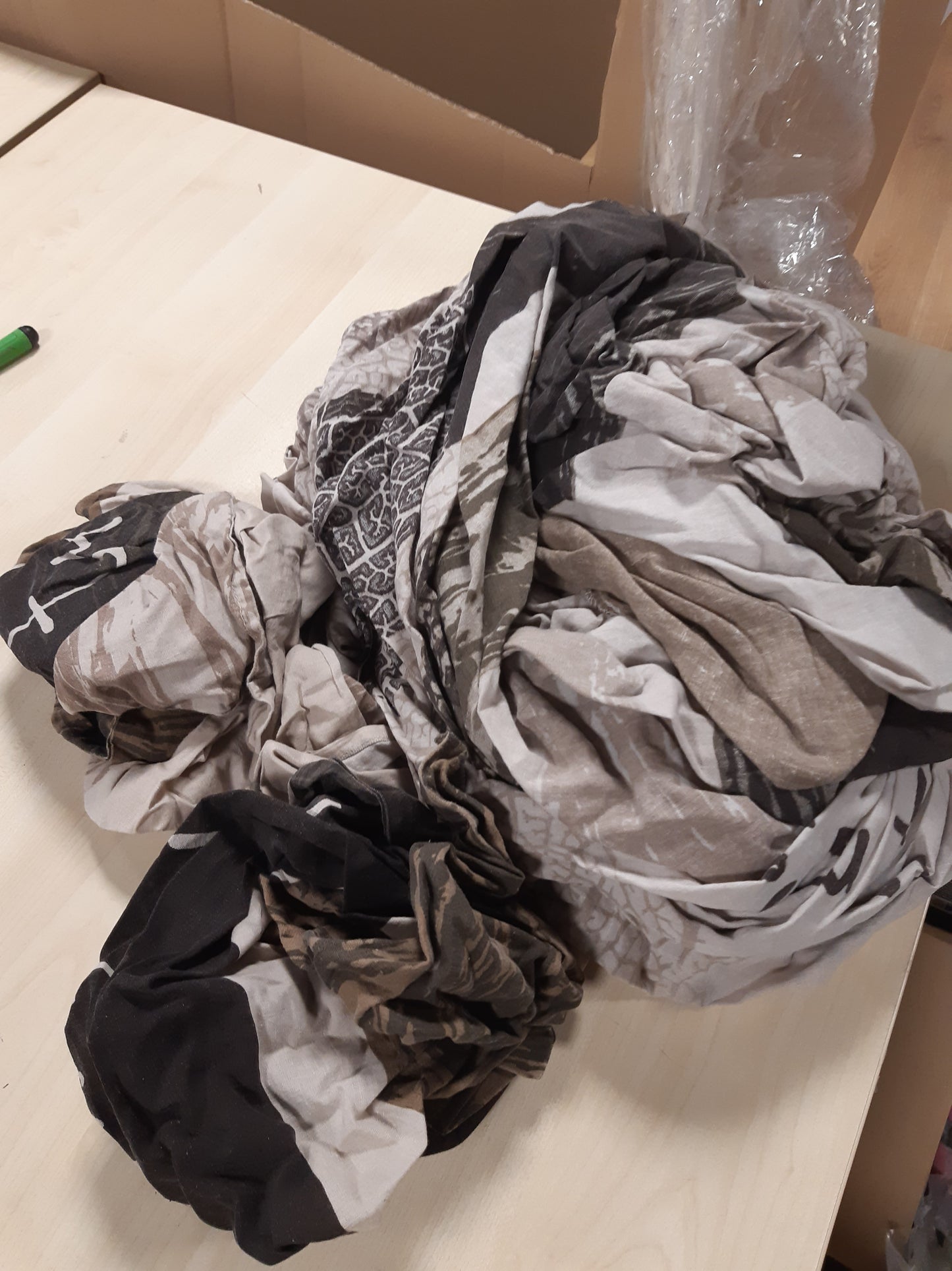 200028 - SET ÇARÇAFËSH KAFE NATYRALE me 3 pjesë nga 100% Pambuk - 200x200cm