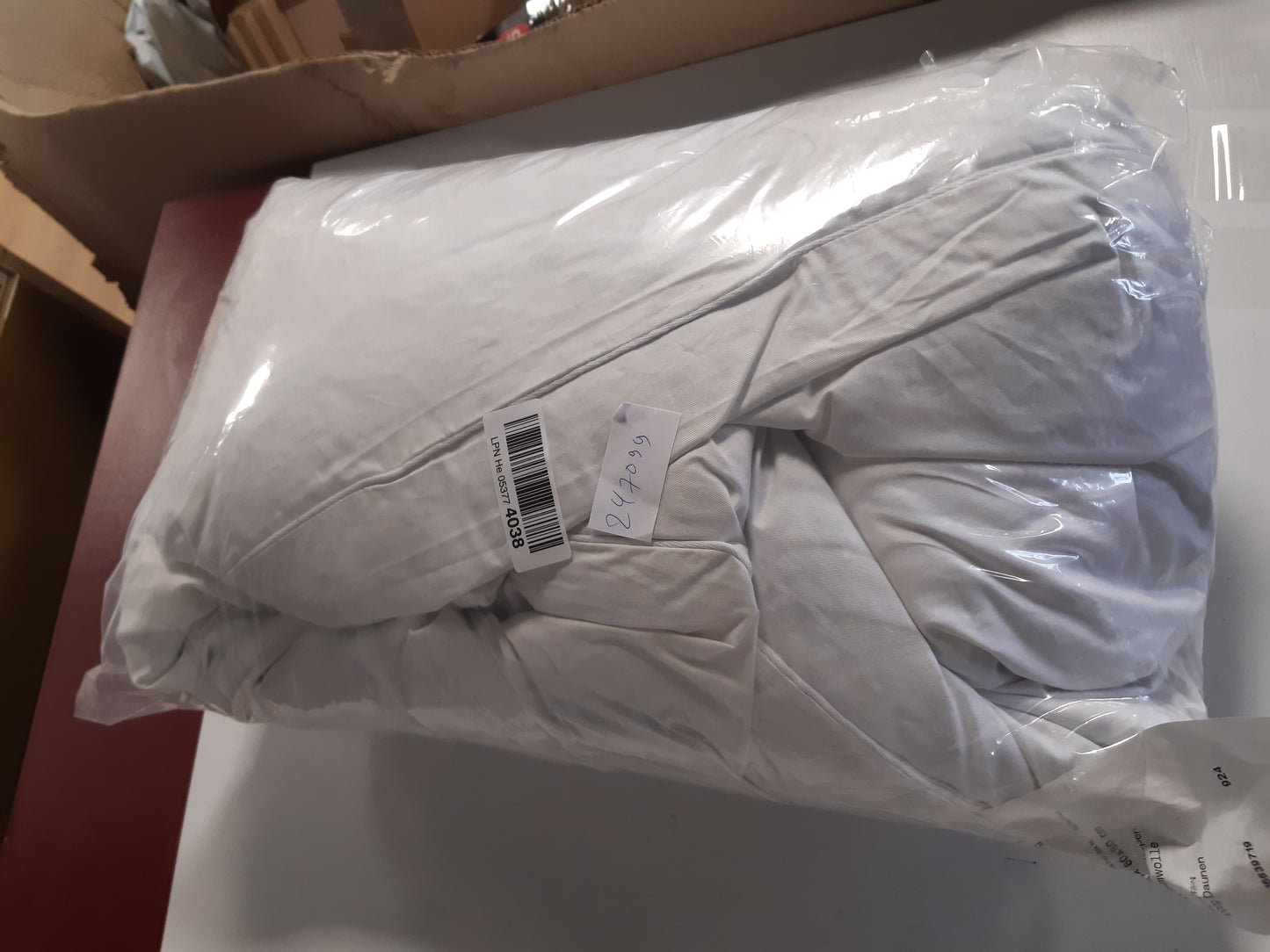 247099 - Jastëk për gjumë 80x80 cm, me pupla, 100% Pupla dhe pambuk, i lahet, Oeko-TEX, prodhuar në BE