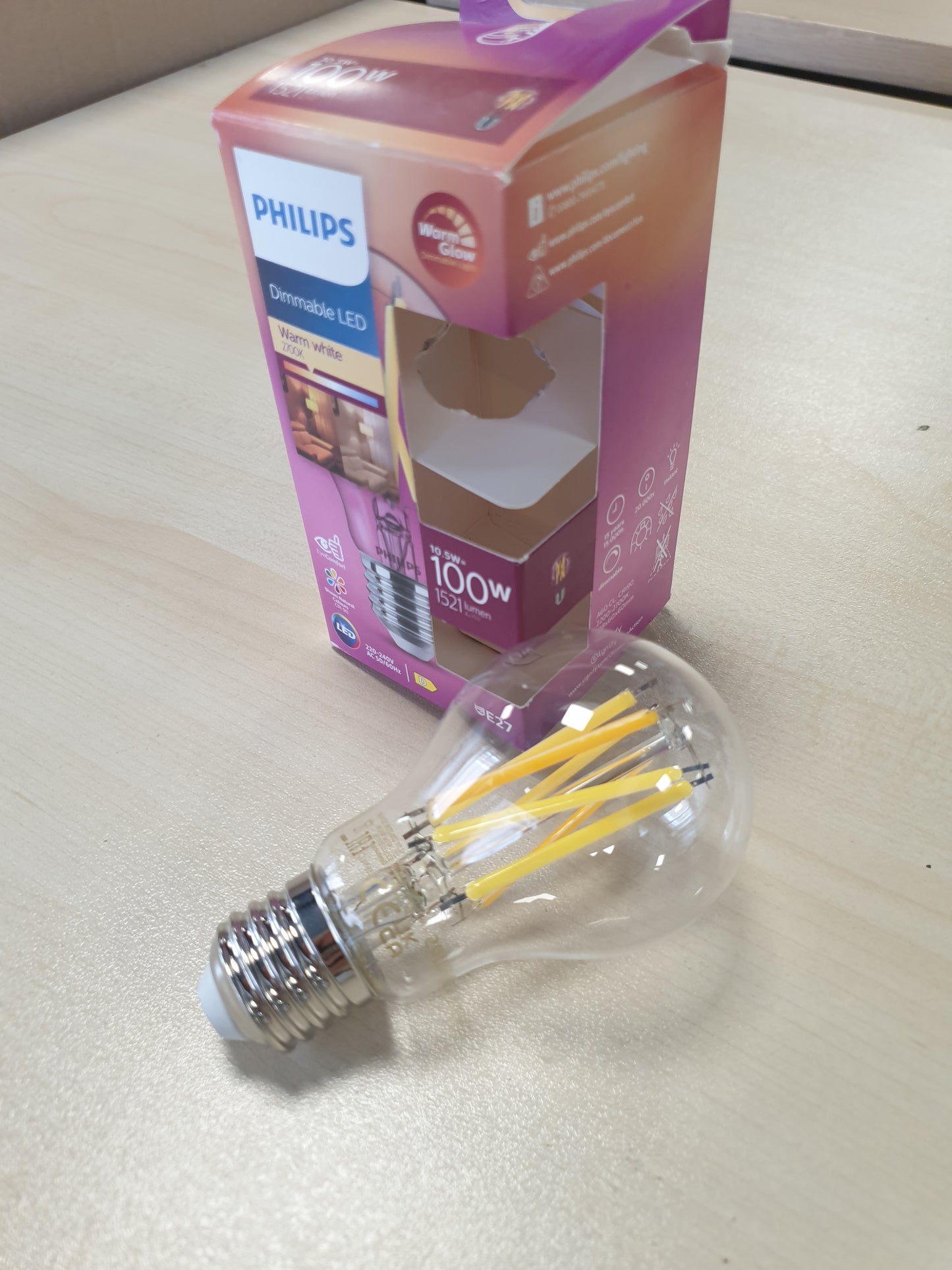 224038 - PHILIPS Llambë LED Standard E27 100W, e bardhë e ngrohtë, e rregullueshme, qelq
