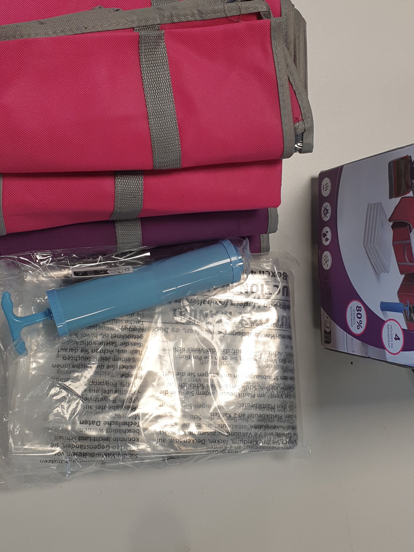 245946 - VOUNOT® Set qesesh me vakum XXL: 4 qese me 4 kuti ruajtjeje (2 të vogla 154L, 2 të mëdha 484L)