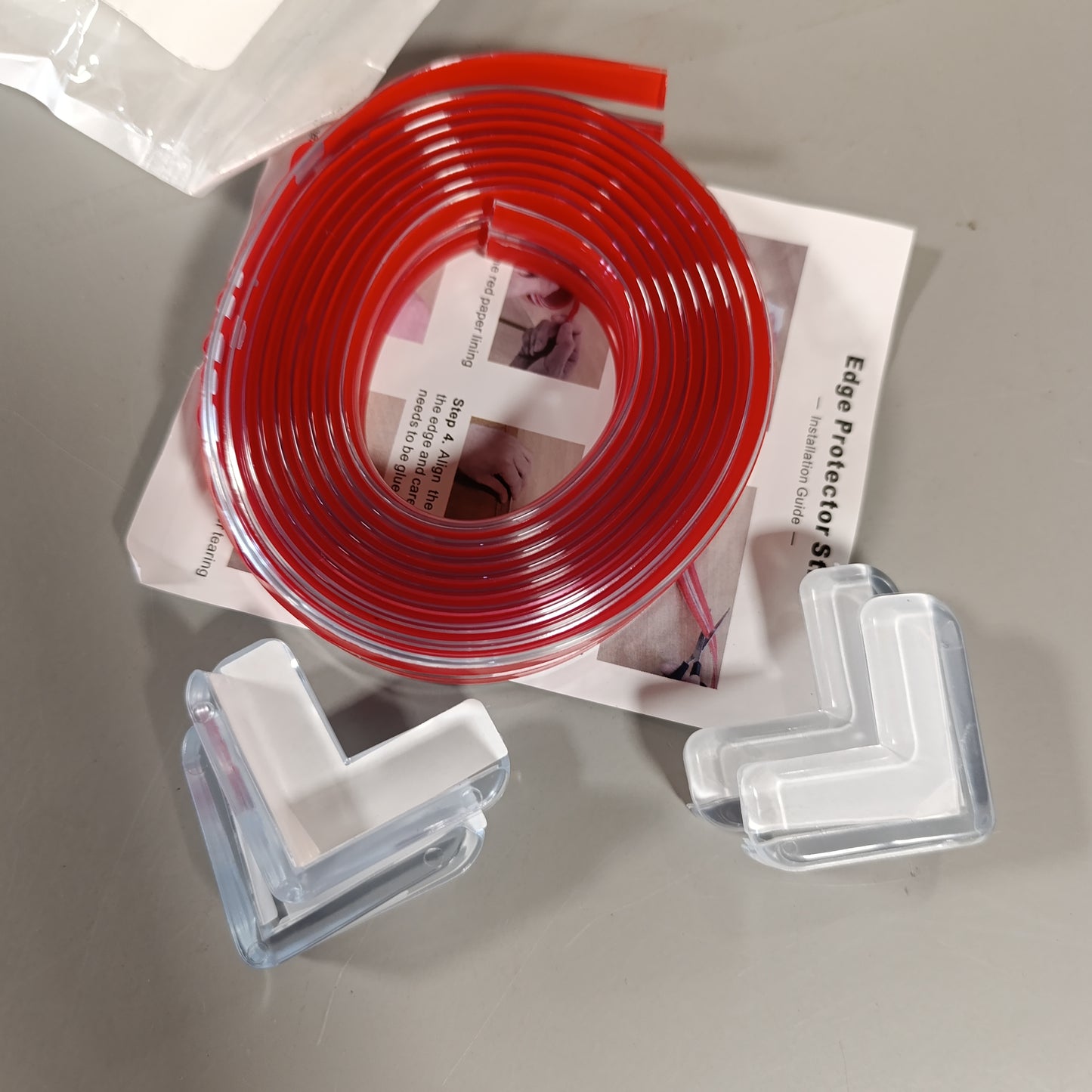 258437 - Mbrojtëse cepash për tavolinën e foshnjës, 2/4/6 metra, 4 mbrojtës cepash, PVC, Paraprakisht ngjitëse
