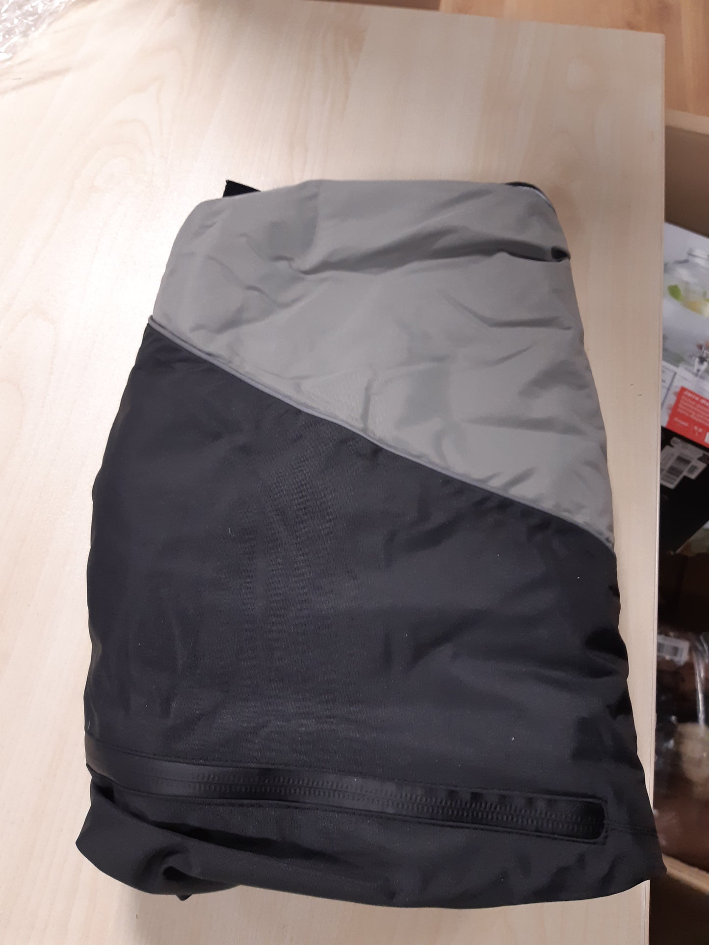 199192 - HUNTER UPPSALA COZY Xhaketë për Qen, Ngjyra Antracit/Gri, Madhësia 50, Rezistente ndaj Ujit dhe Erës, Rreshtim i Ngrohtë, Reflektuese, e Larë në 30°C