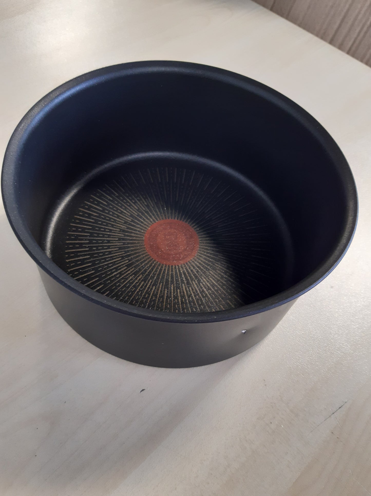 199665 - TIGAN TEFAL Ingenio, 20cm, për Induksion, me Veshje jo-ngjitëse, Tregues fillimi-gatimi, I Stivueshëm, I pajtueshëm me Lavastovilje, Prodhim i Francës, Eco Resist L3973002