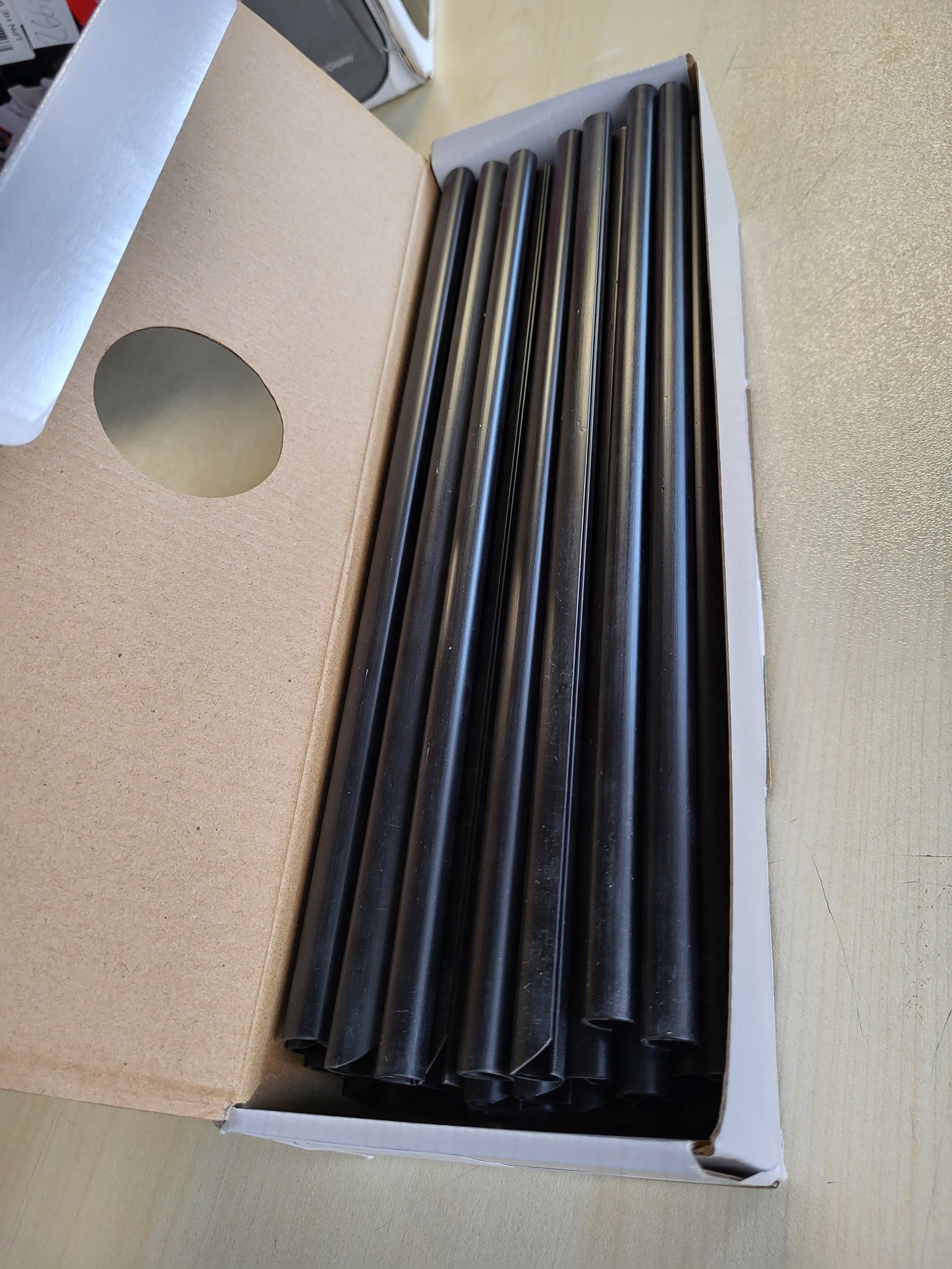267016 - FELLOWES Shtylla lidhëse 389822 8 mm, pako me 50 copë, të zeza