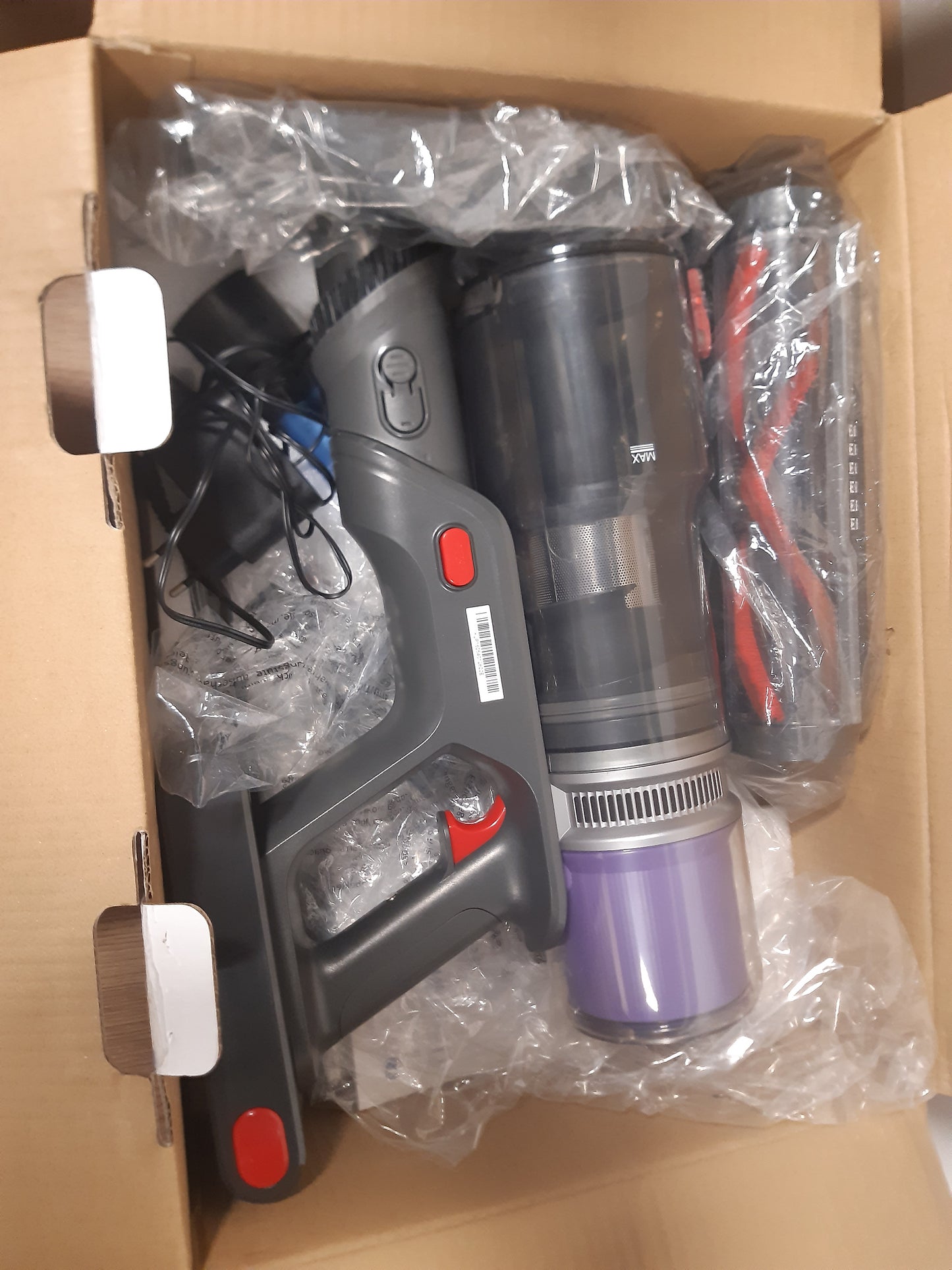 144121 - PROSCENIC P16 Fshesë me Korrent pa Tel, Fuqia e Thithjes 50KPA, Furçë e Përmirësuar Kundër Ngatërresave, Kohë Pastëruese 65 Minuta, i Përshtatshëm për Dysheme, Qilima dhe Qime Kafshësh Shtëpiake