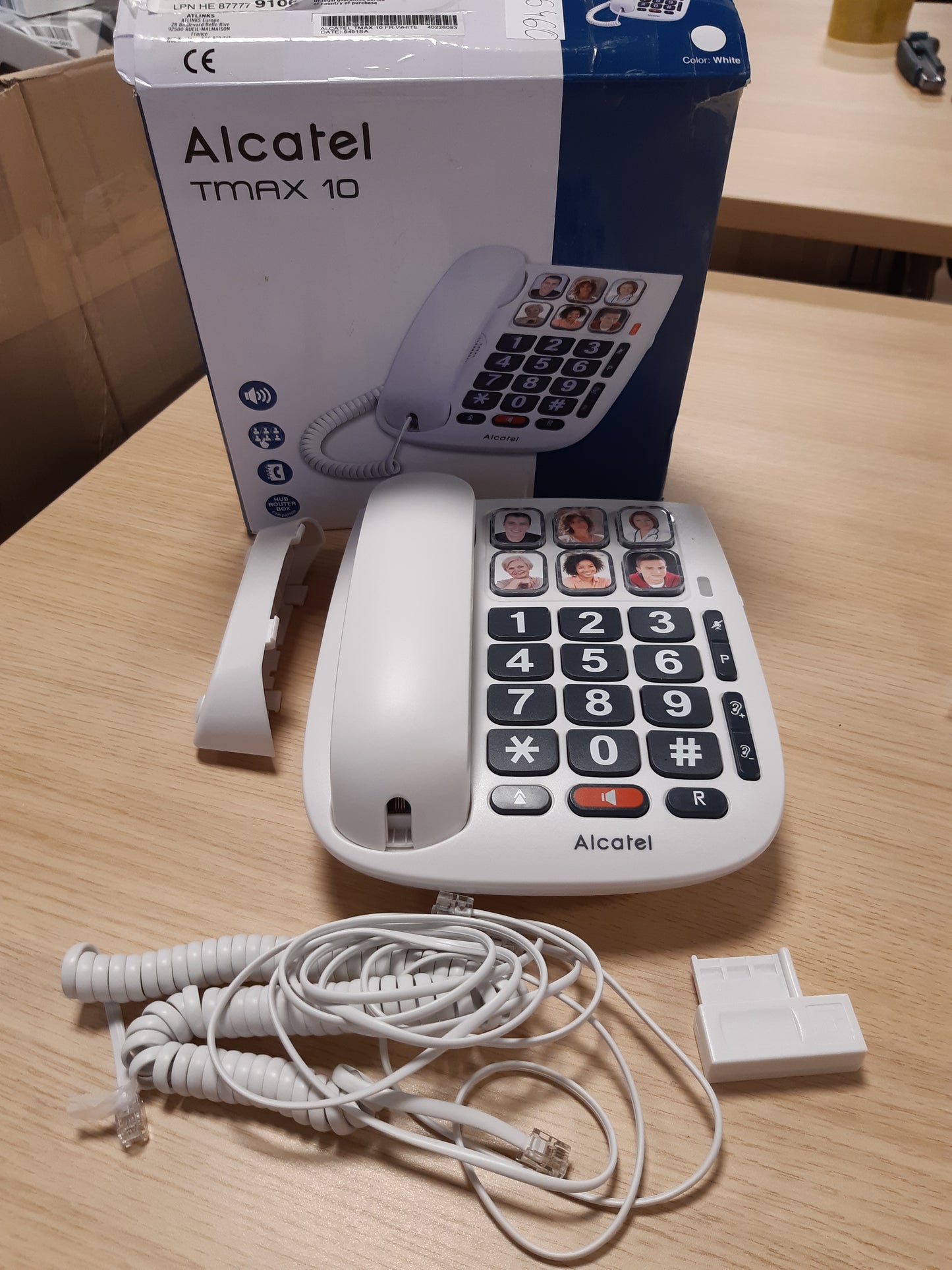 86460 - ALCATEL TMAX 10 - Telefon i Bardhë Fiks me Kabëll për të Moshuar, Butona të Mëdhenj, Thirrje pa Dua, Dritë Treguese për Thirrje Hyrëse, Butona Fotosh, i Pajtueshëm me Aparatin e Dëgjimit