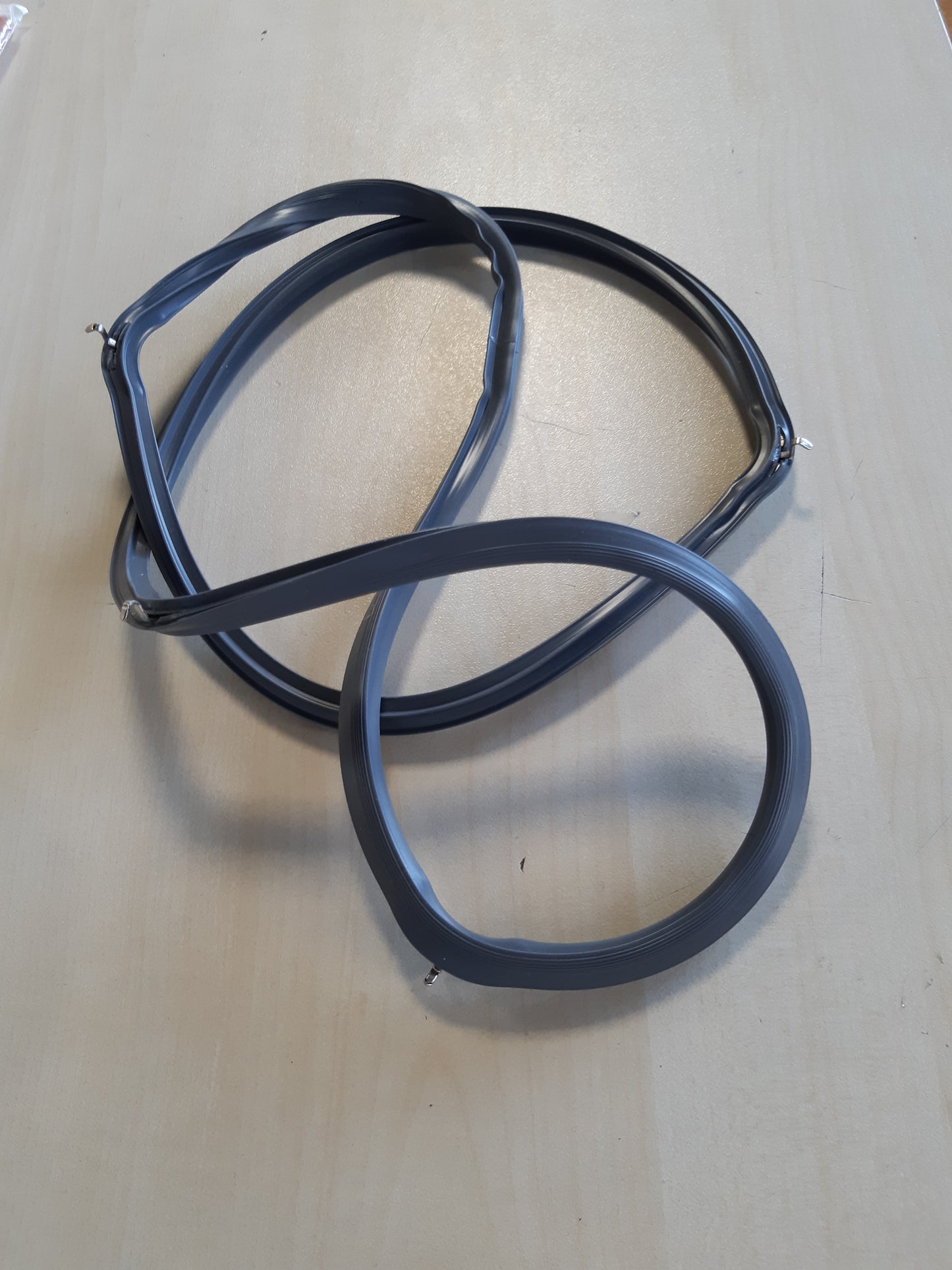 214464 - CABLEPELADO Vulosëse Universale elektrike, 490 x 360 mm, e zezë