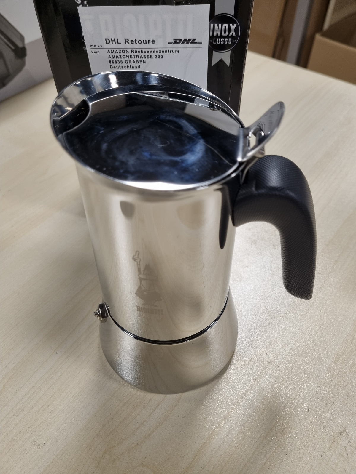 231686 - BIALETTI Makinë kafeje Venus me induksion për espresso, Pllakë gatimi çeliku inox, e përshtatshme për të gjitha burimet e nxehtësisë, Kapacitet 6 gota, Alumini, 235 ml, Argjendi