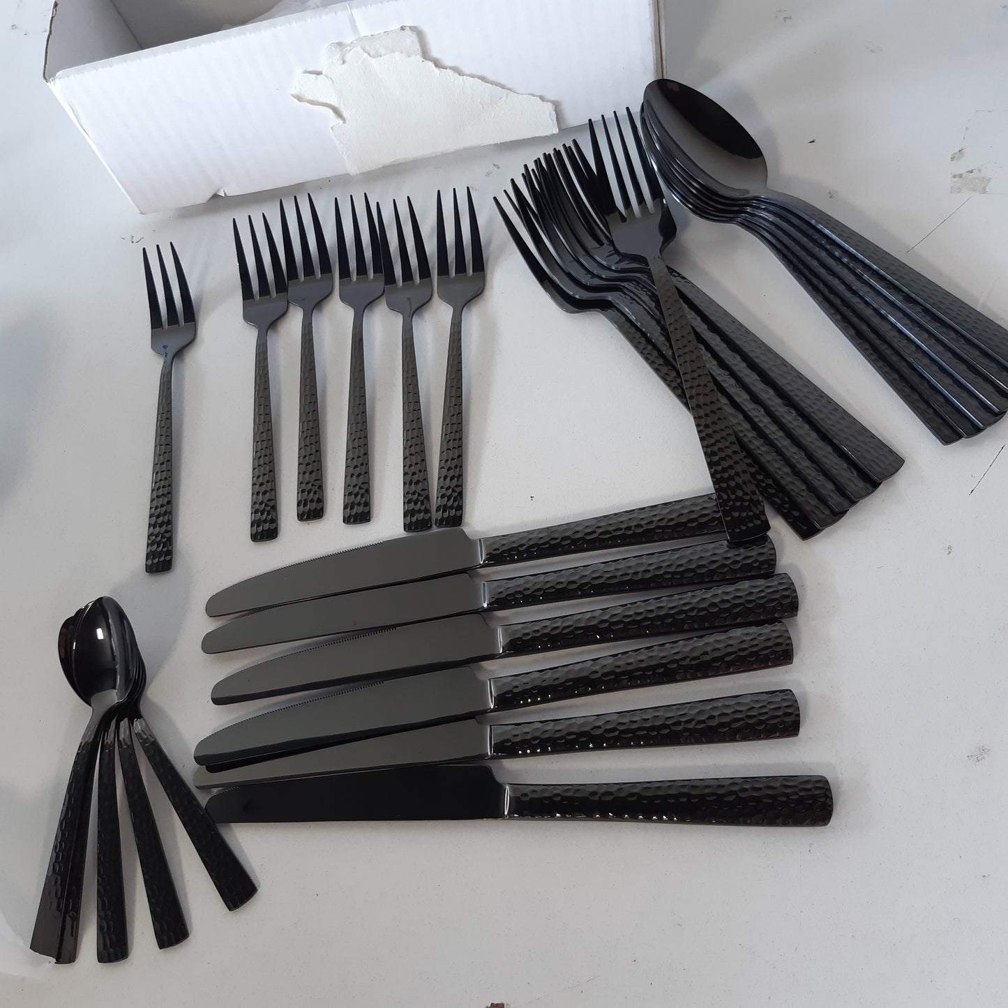 245227 - AMEFA FELICITY Set Takëmesh me 30 Pjesë, i Zi PVD, Takëm prej Çeliku Inox