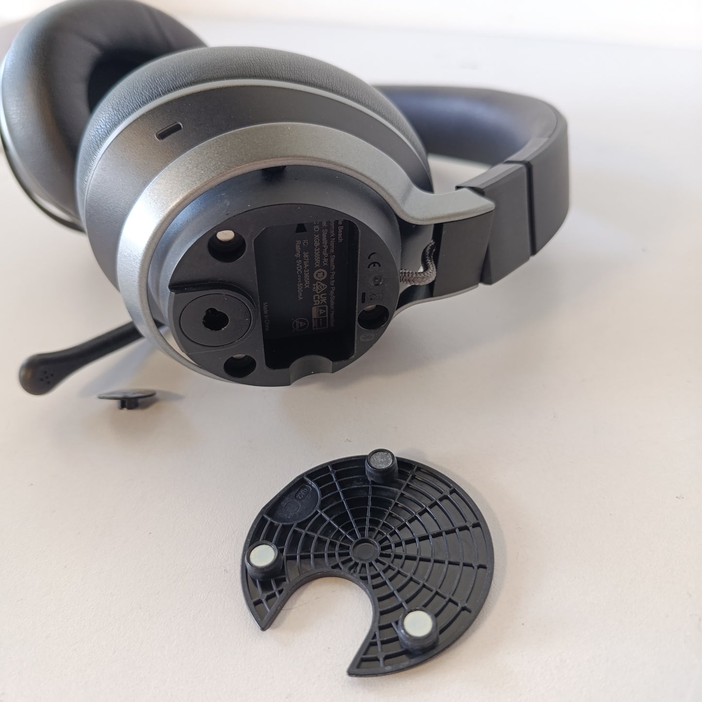 266012 - TURTLE BEACH KUFJE PËR LOJËRA STEALTH PRO, Bluetooth pa tel, anulim aktiv të zhurmës, për PS5, PS4, PC, celularë