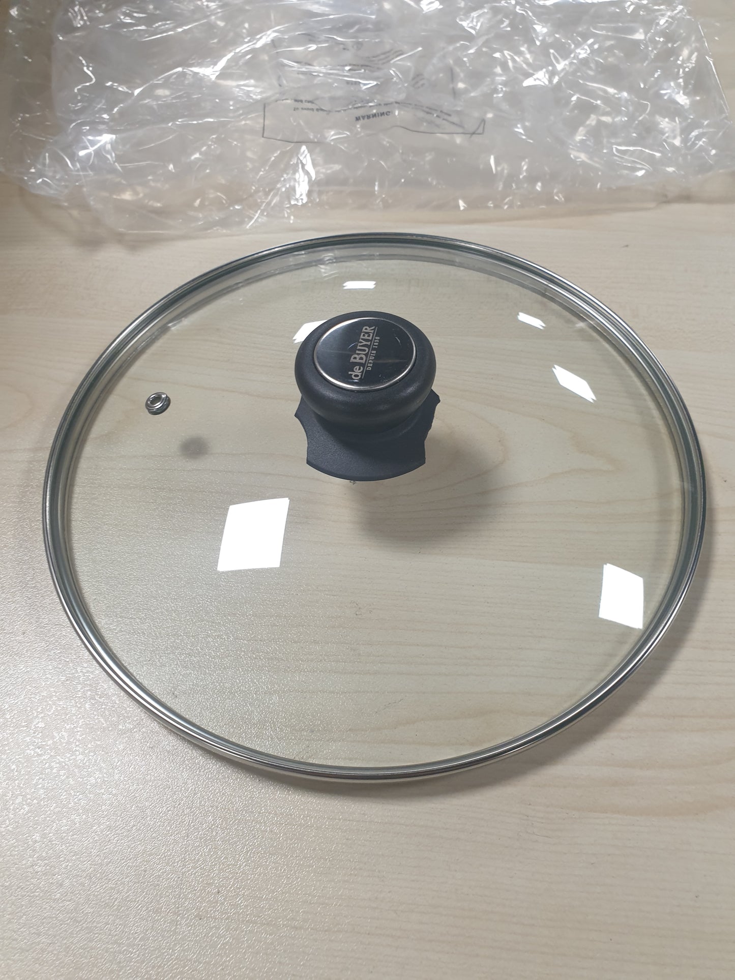 218096 - DE BUYER -4112.24 - Kapak qelqi me dorezë, çelik inox, diametër 24 cm, Argjend