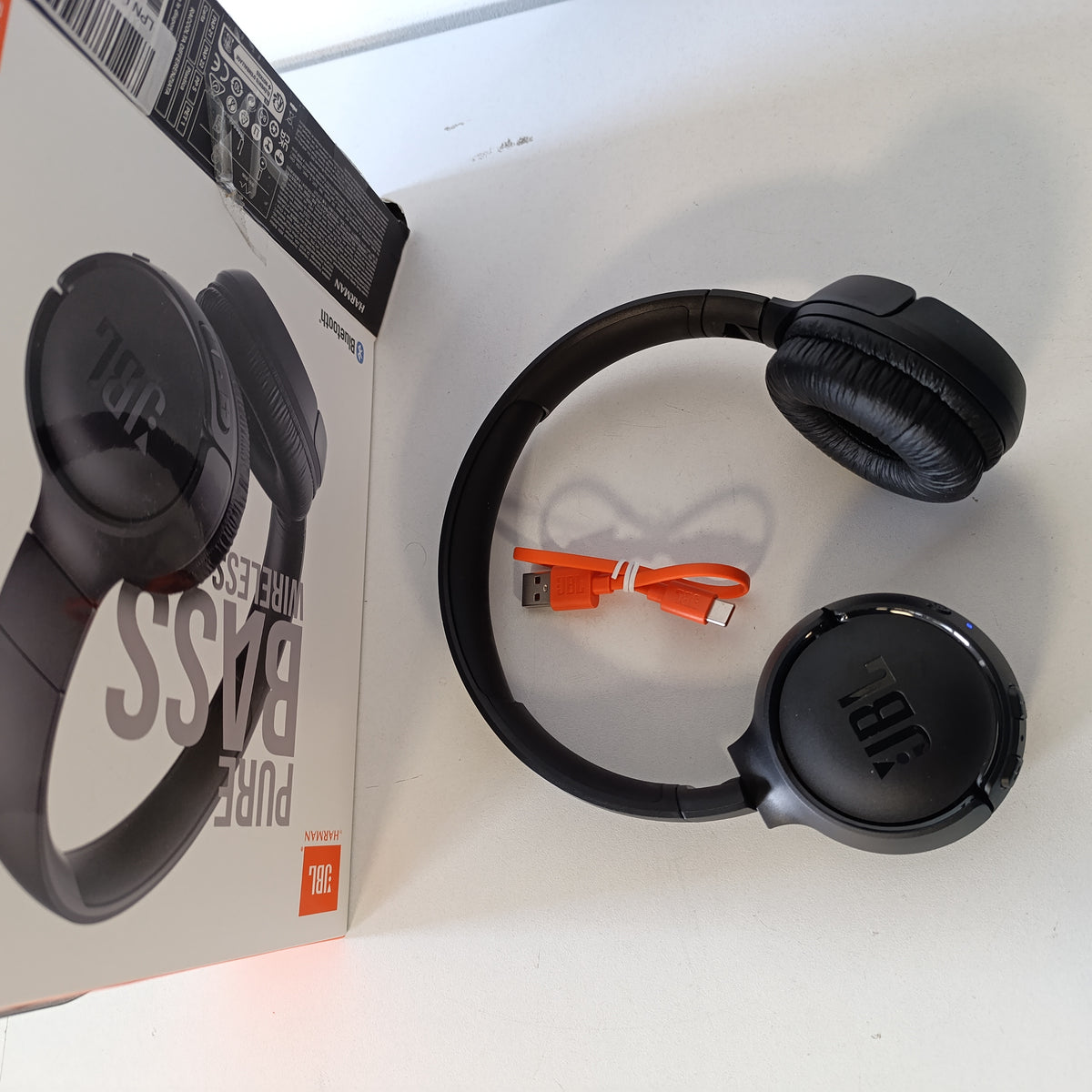 268098 - JBL TUNE 510 BT – Kufje Bluetooth On-Ear – Të zeza – Kufje të palosshme – Jetëgjatësi e baterisë deri në 40 orë