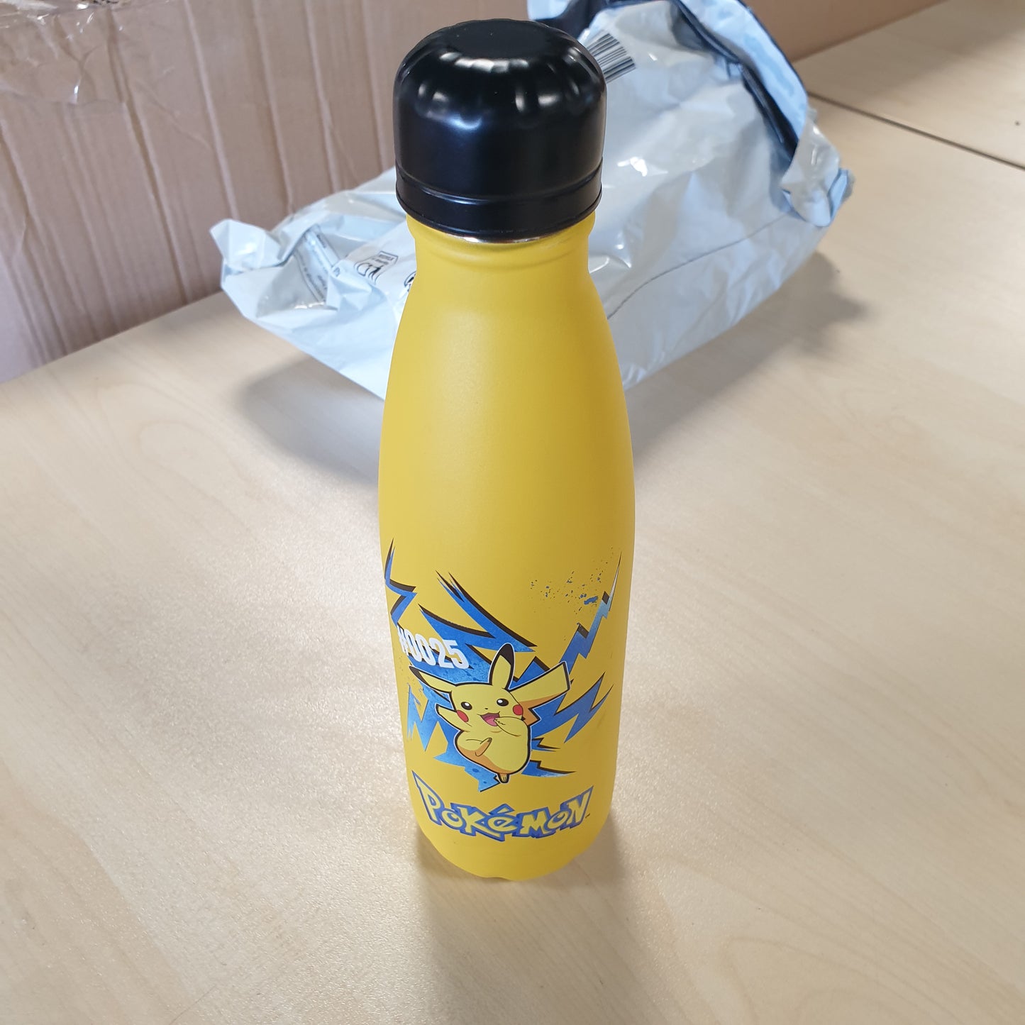 241229 - Pokémon Shishe uji e izoluar për fëmijë me pipë, 460 ml, pa BPA, çelik inox, e përshtatshme për parashkollor dhe shkollë fillore, mban pijet të ngrohta deri në 24 orë