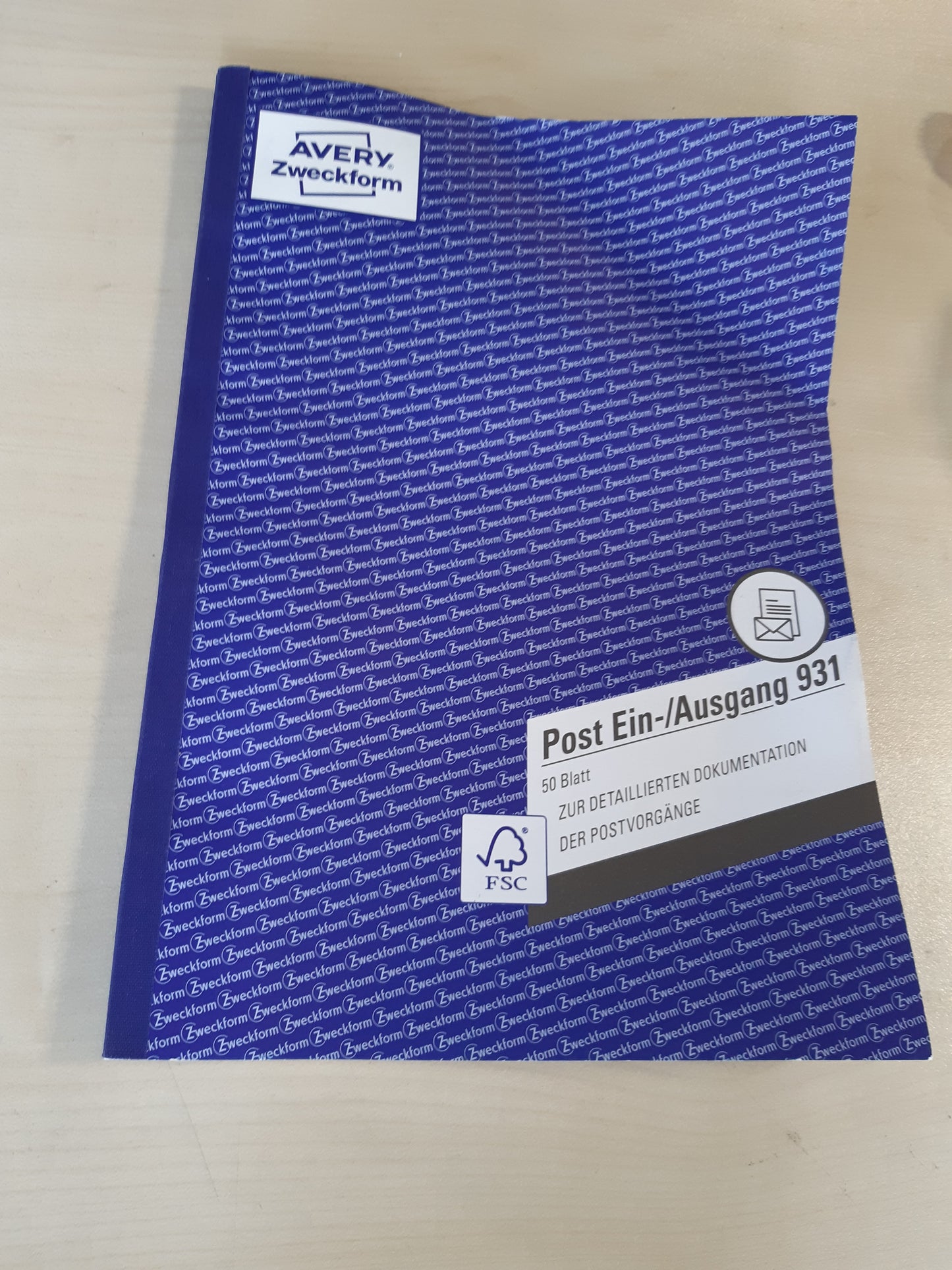 190010 - AVERY ZWECKFORM - Libër për Hyrje/Dalje, Modeli 931, Formati A4, Printim Dy-Anësor, 50 Fletë, Ngjyra e Bardhë