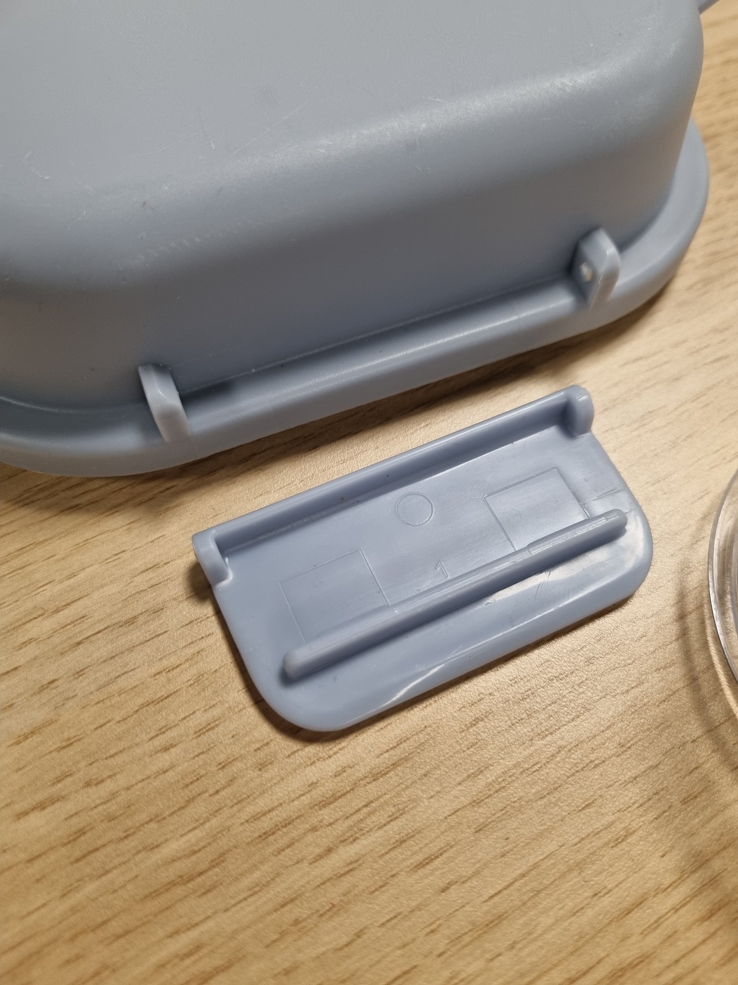 209694 - ZWILLING Kutia e Drekës në Ngjyrë Blu, Materiali Plastikë, Kapaciteti 1 Litër