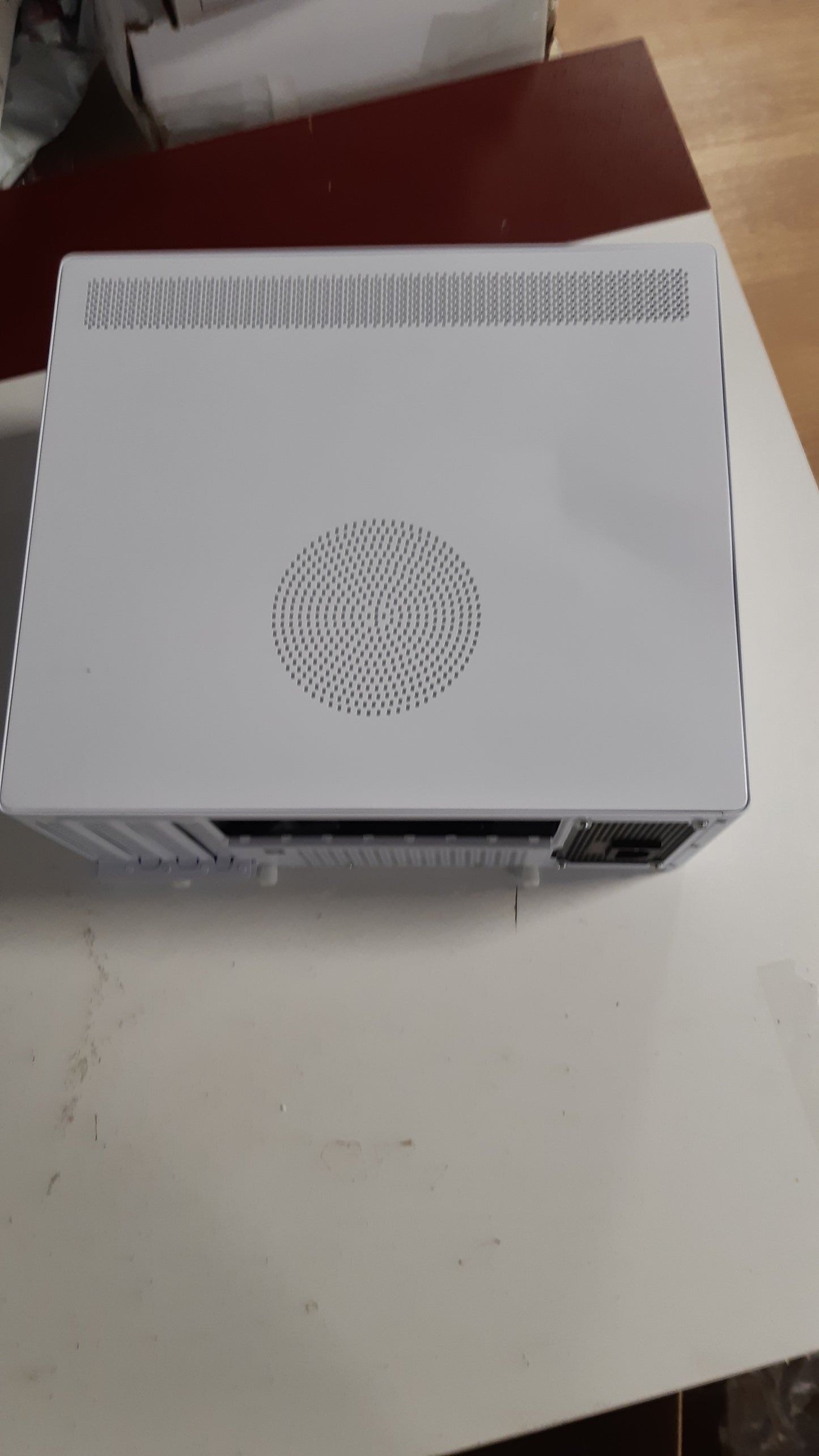 266399 - TACENS ORUMX500, Kuti e Hollë Micro-ATX Mini-Tower + Furnizim me Energji SFX 500W, Ultra Kompakte, Kornizë Çeliku, Ventilator 80 mm, E Bardhë