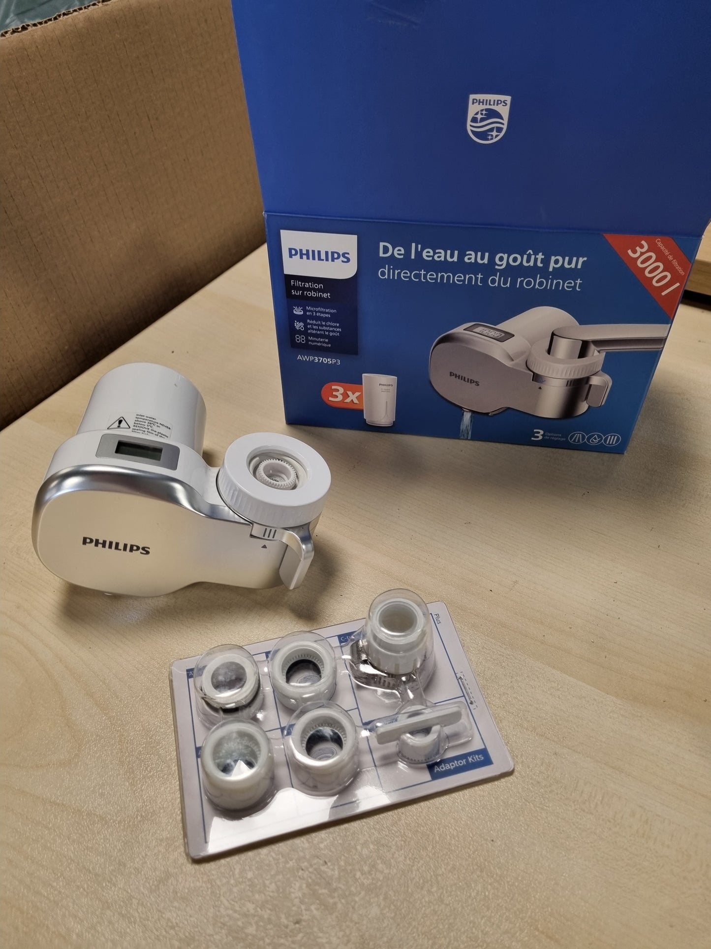 250421 - PHILIPS Filtër Uji me Mikrofiltrim, Ekran Dixhital, 3 Fishekë, Kapacitet Filtrimi: 1000 L