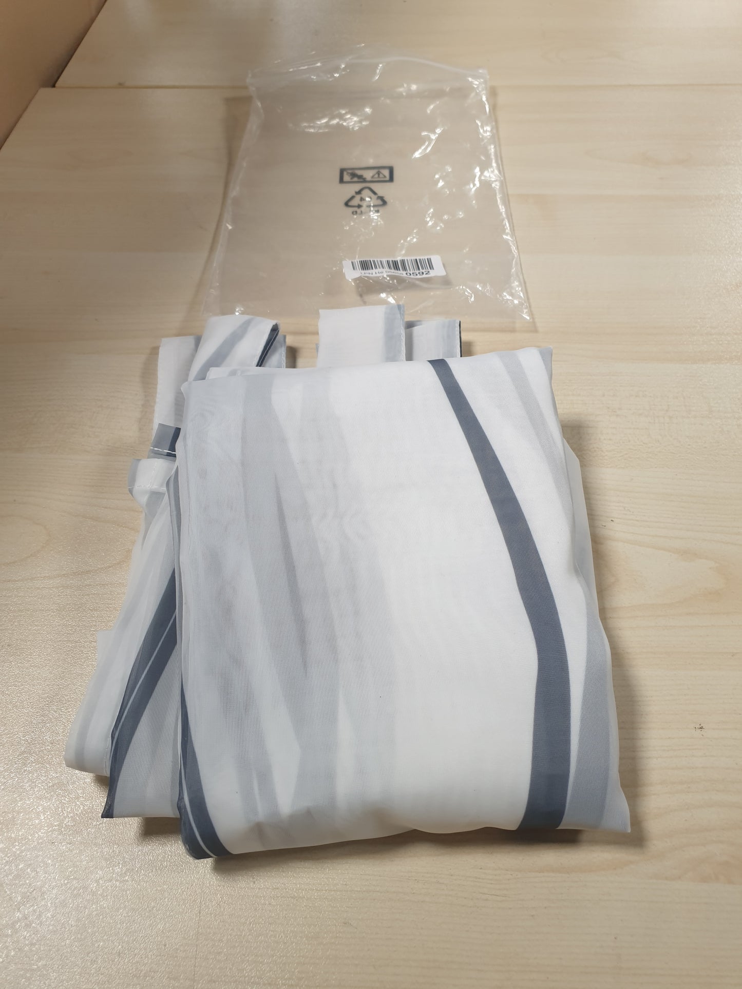 222637 - ESLIR Perde me unaza, Panele Transparente, Voile me Model Valësh, Gri, Gjerësi x Lartësi 140x225cm, 1 copë