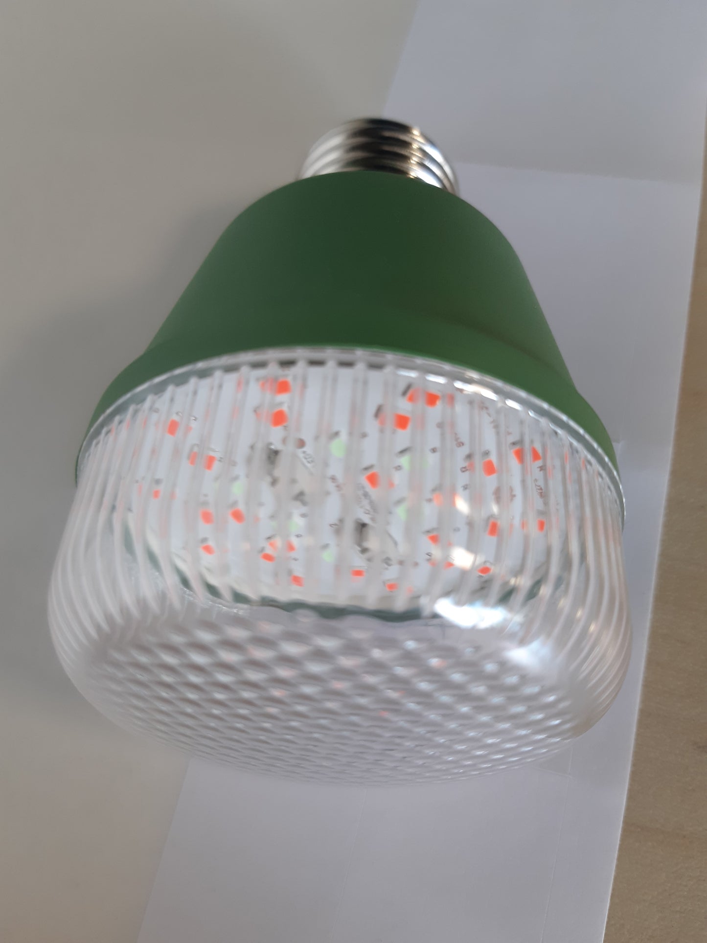 216352 - OSRAM Llambë për rritje LED T 60 10W E27 e tejdukshme