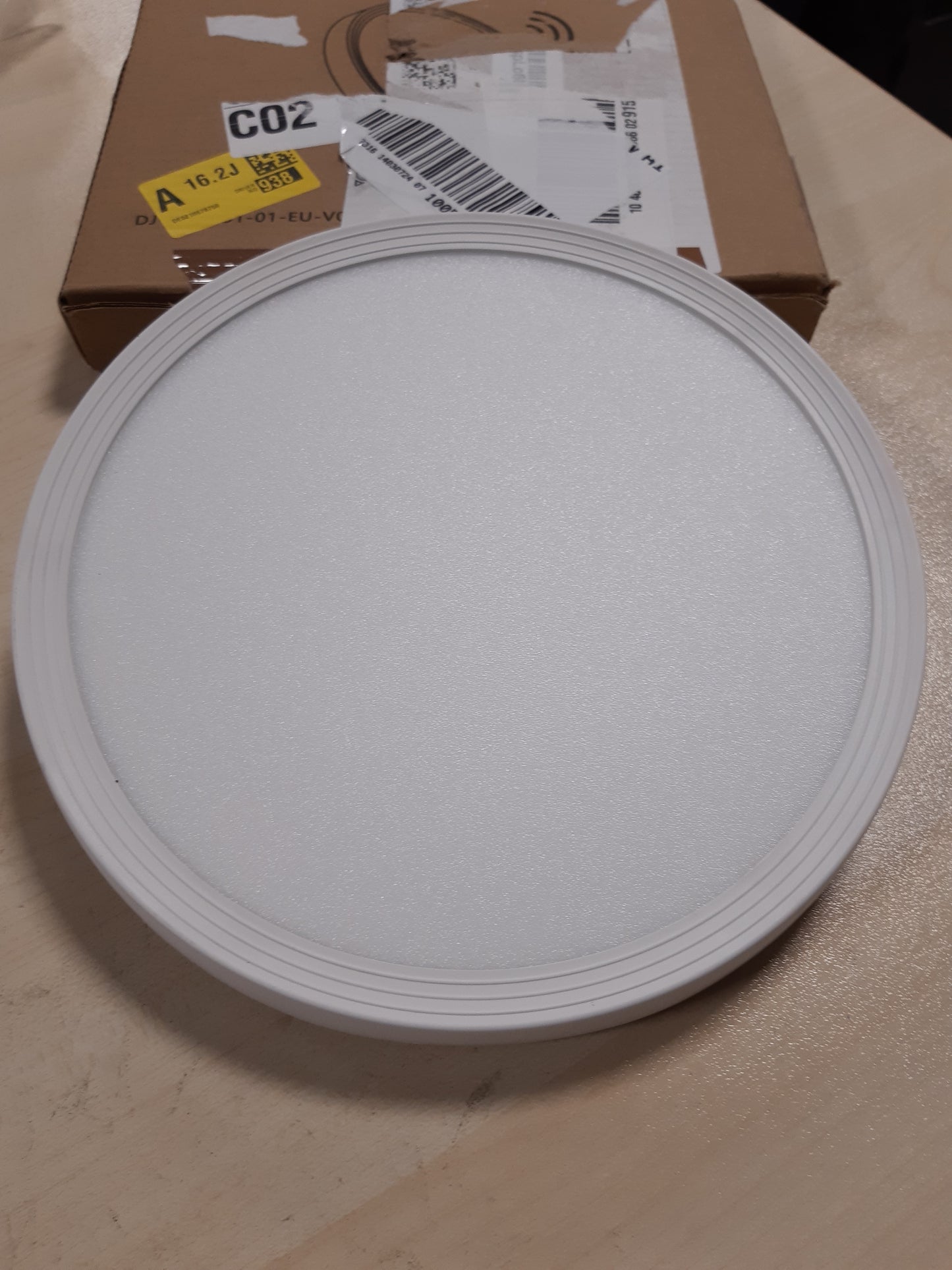 242120 - Llambë tavani LED me sensor lëvizjeje, 18W 2500LM, e rrumbullakët 4000K e bardhë për përdorim të brendshëm