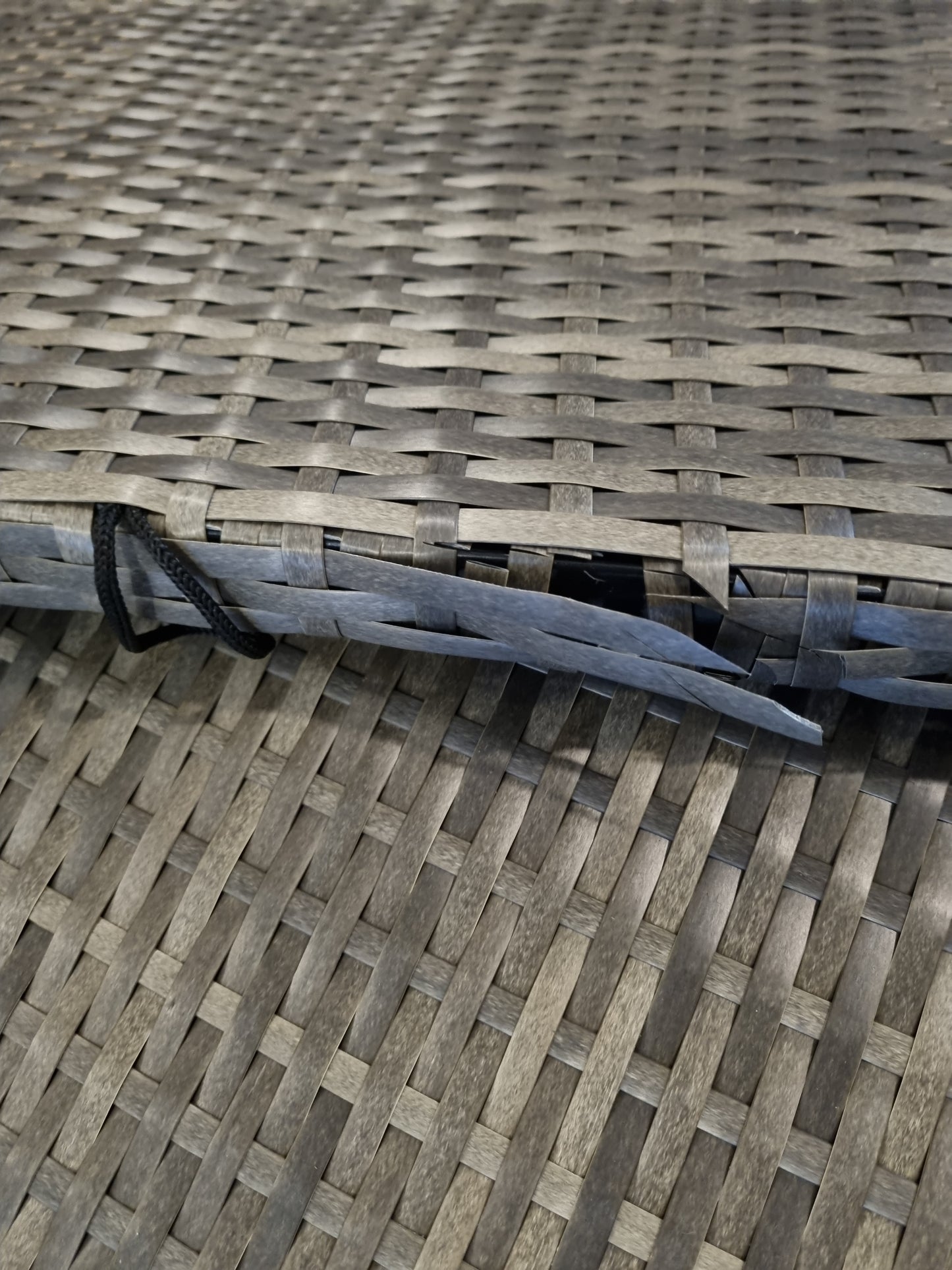 181522 - VIDAXL Krevat Berisoret për Jashtë me Jastëk Gri, Prej Polietileni Ratan