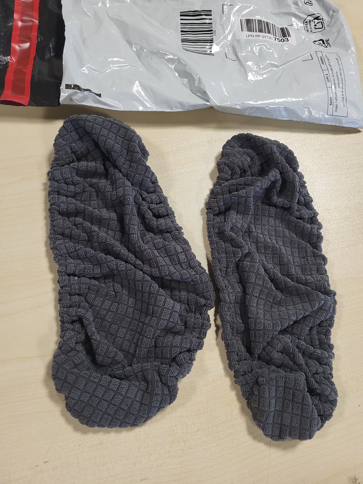 216846 - Mbulesa krahësh për karrige zyre, poliester, 30 cm, gri e errët, 2 copë