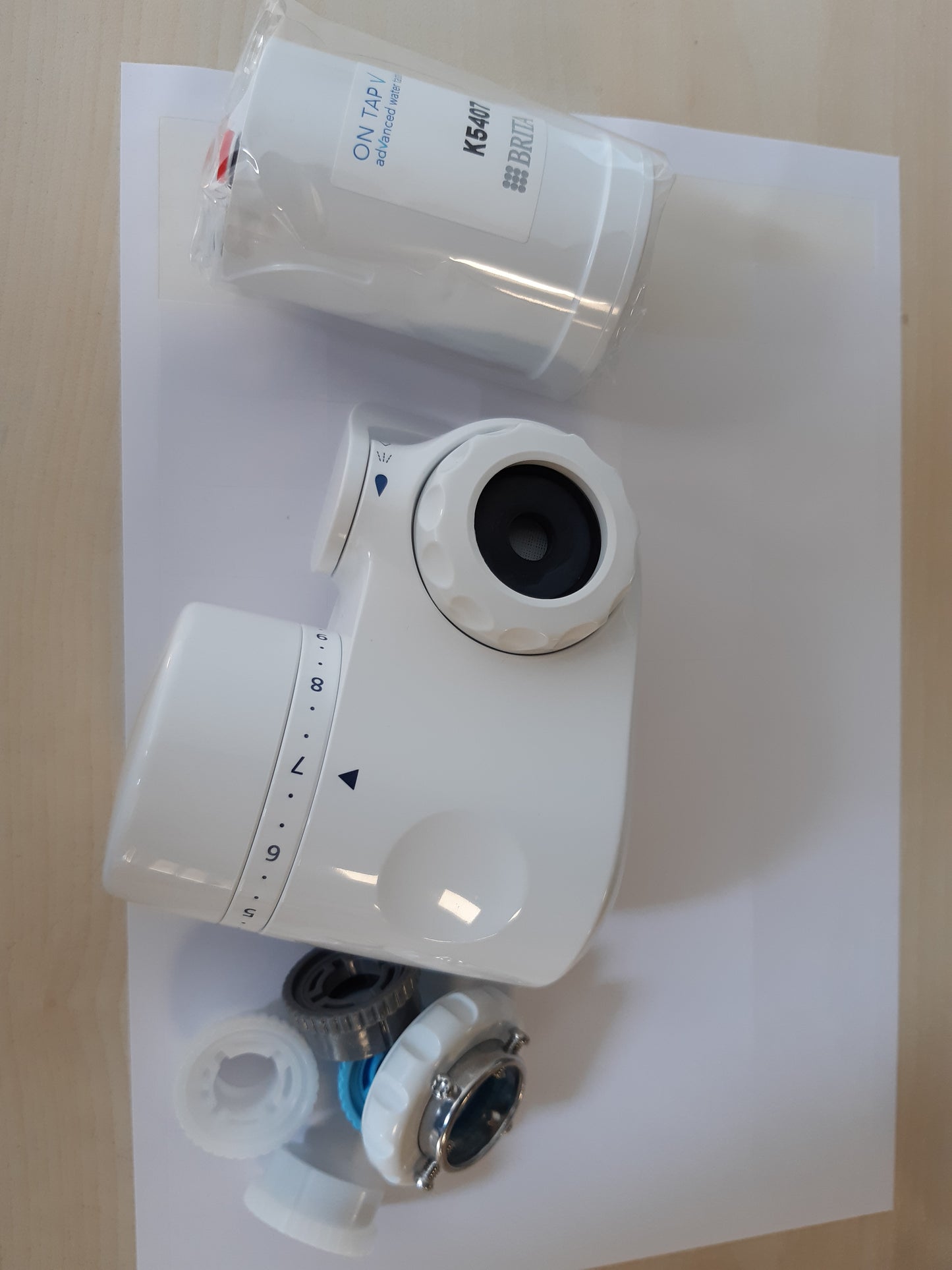199666 - SISTEMI I FILTRIMIT TË RUBINETIT BRITA ON TAP V - përfshin 1 filtër uji
